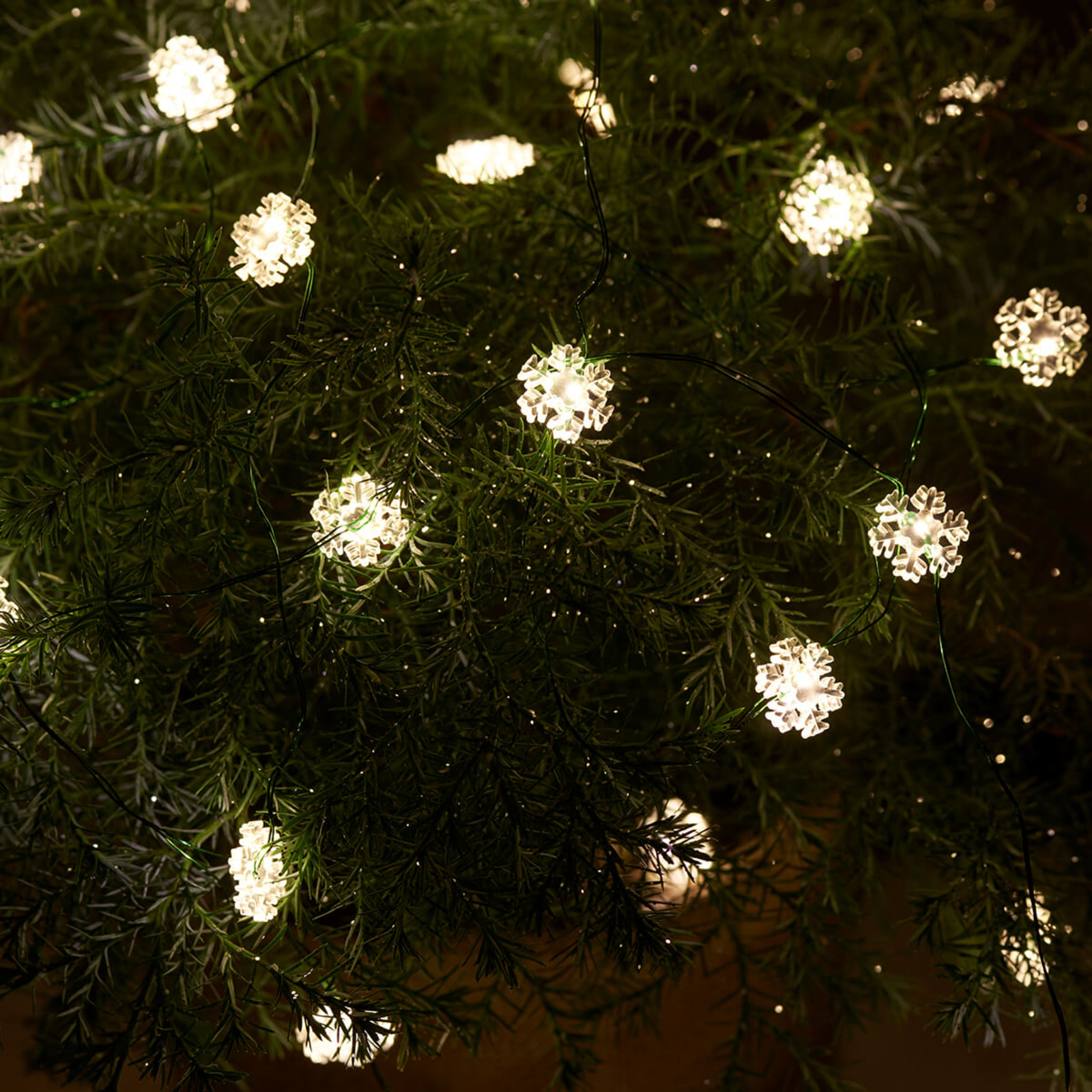 Sirius LED string lights Nynne 40-bulb indoor and outdoor, metal, L: 390 cm