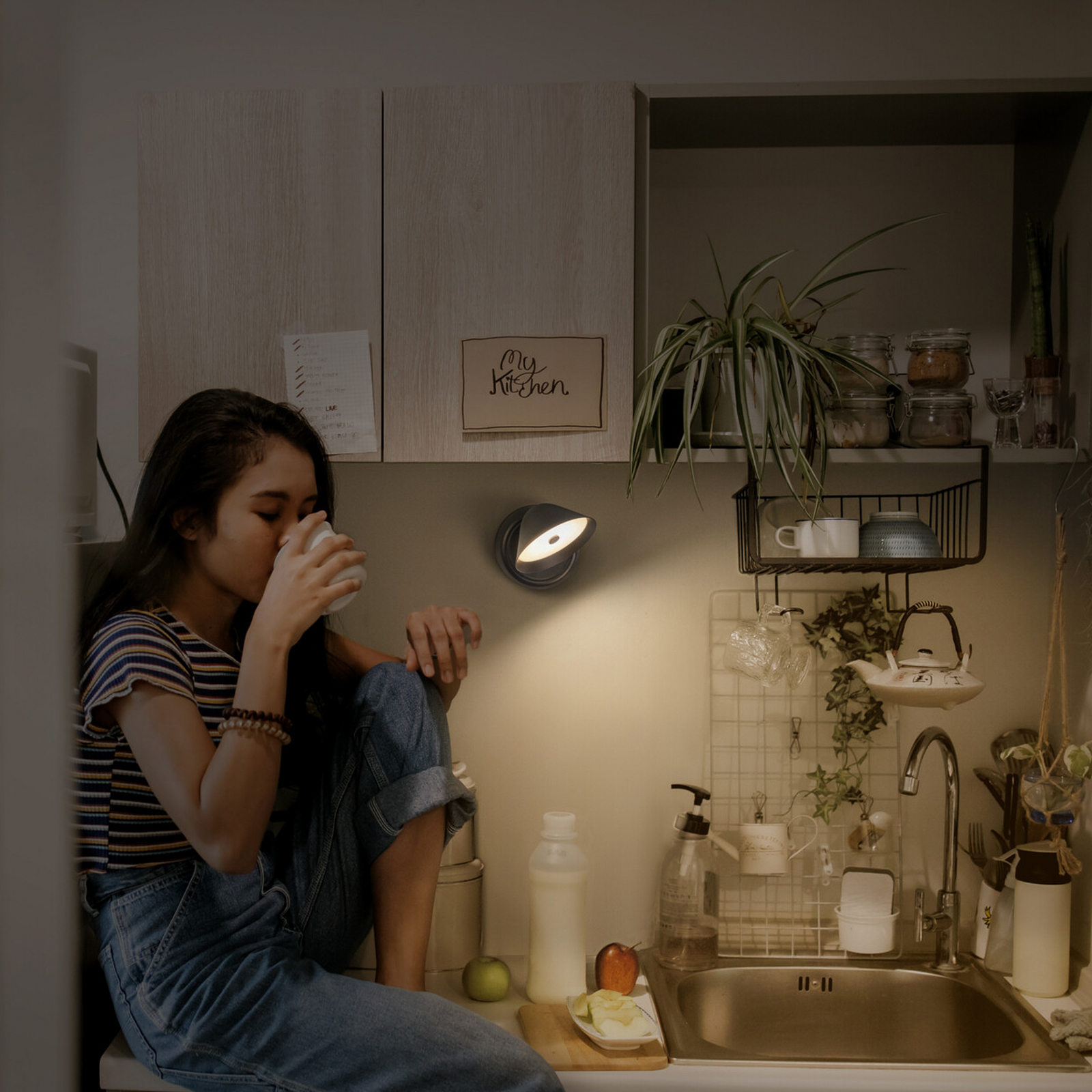 OSRAM LED-Akku-Wandleuchte NIGHTLUX CONE, schwarz, touchdim
