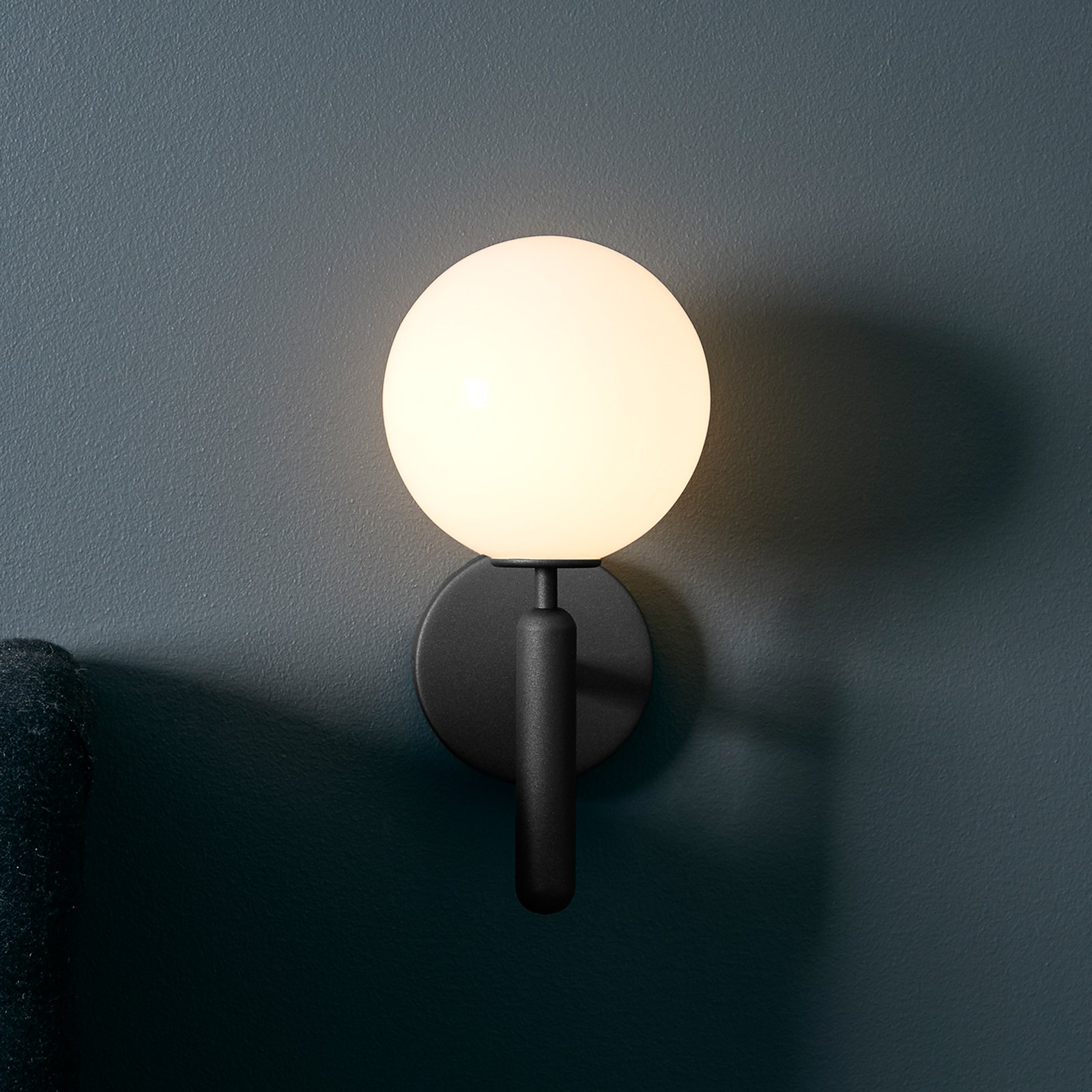Miira Aplică de Perete Rock Grey/Opal White - Nuura