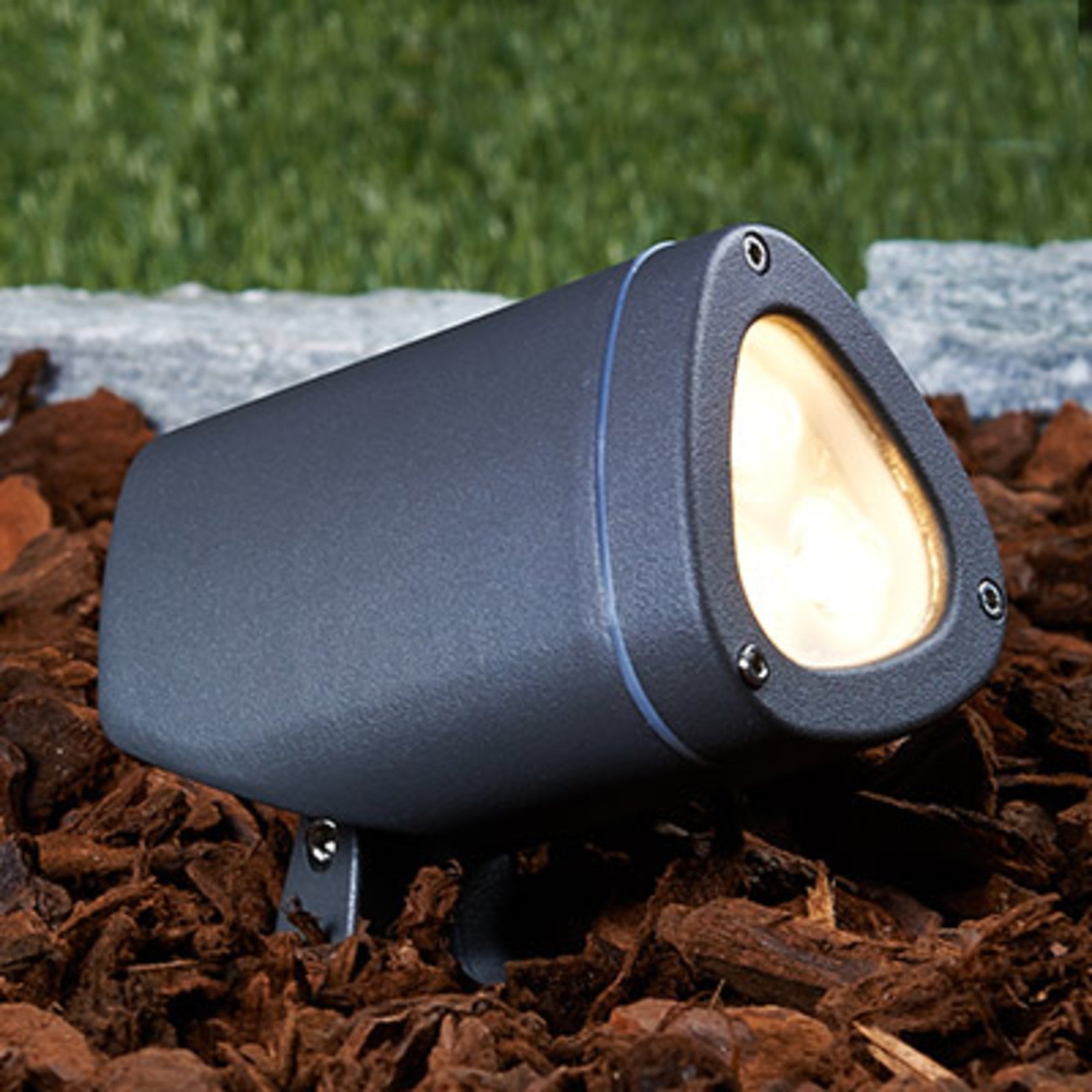 Lucande Utend?rs-LED-Spot Esma, 2700 K svingbar - moderne utespotter - aluminium, plast