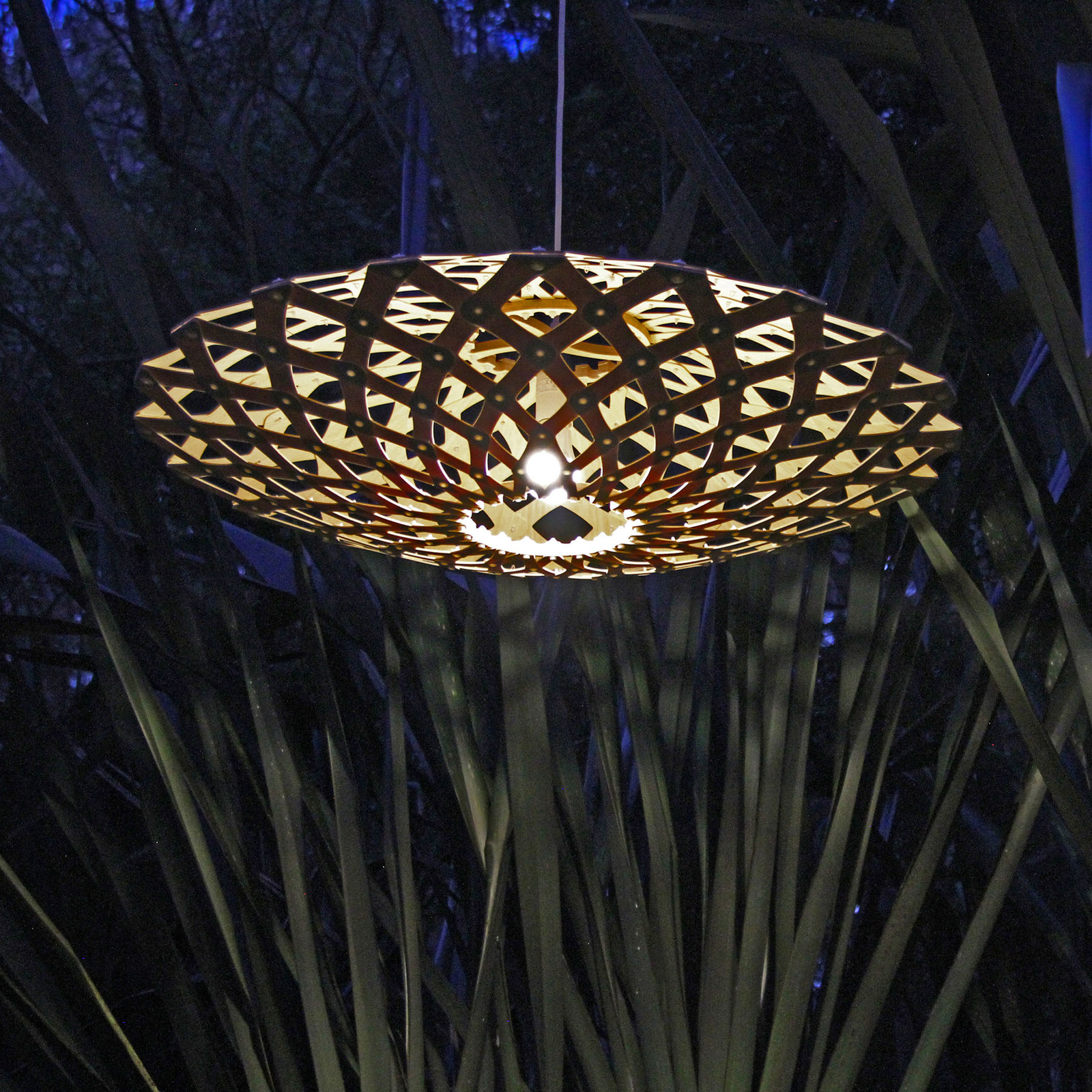 david trubridge Flax závěsné světlo Ø 80cm bambus