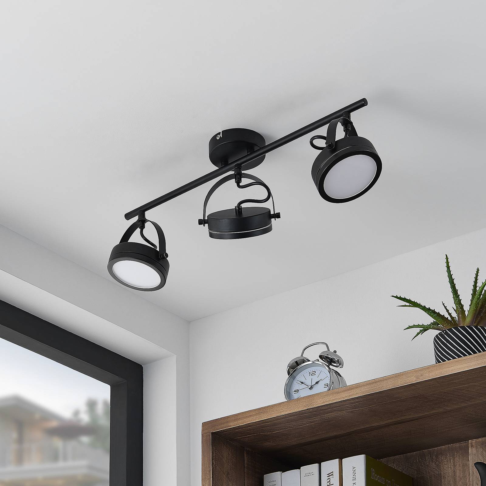 Lindby Omila spot pour plafond LED à trois lampes