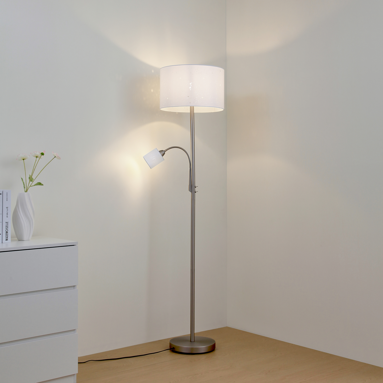 Jaileen vloerlamp, 170 cm, wit, textiel, leeslampje - Lindby