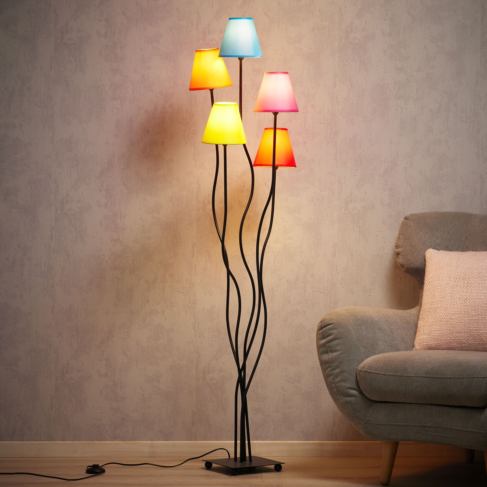 Tekstil gulvlampe Colori med 5 lyskilder farvet