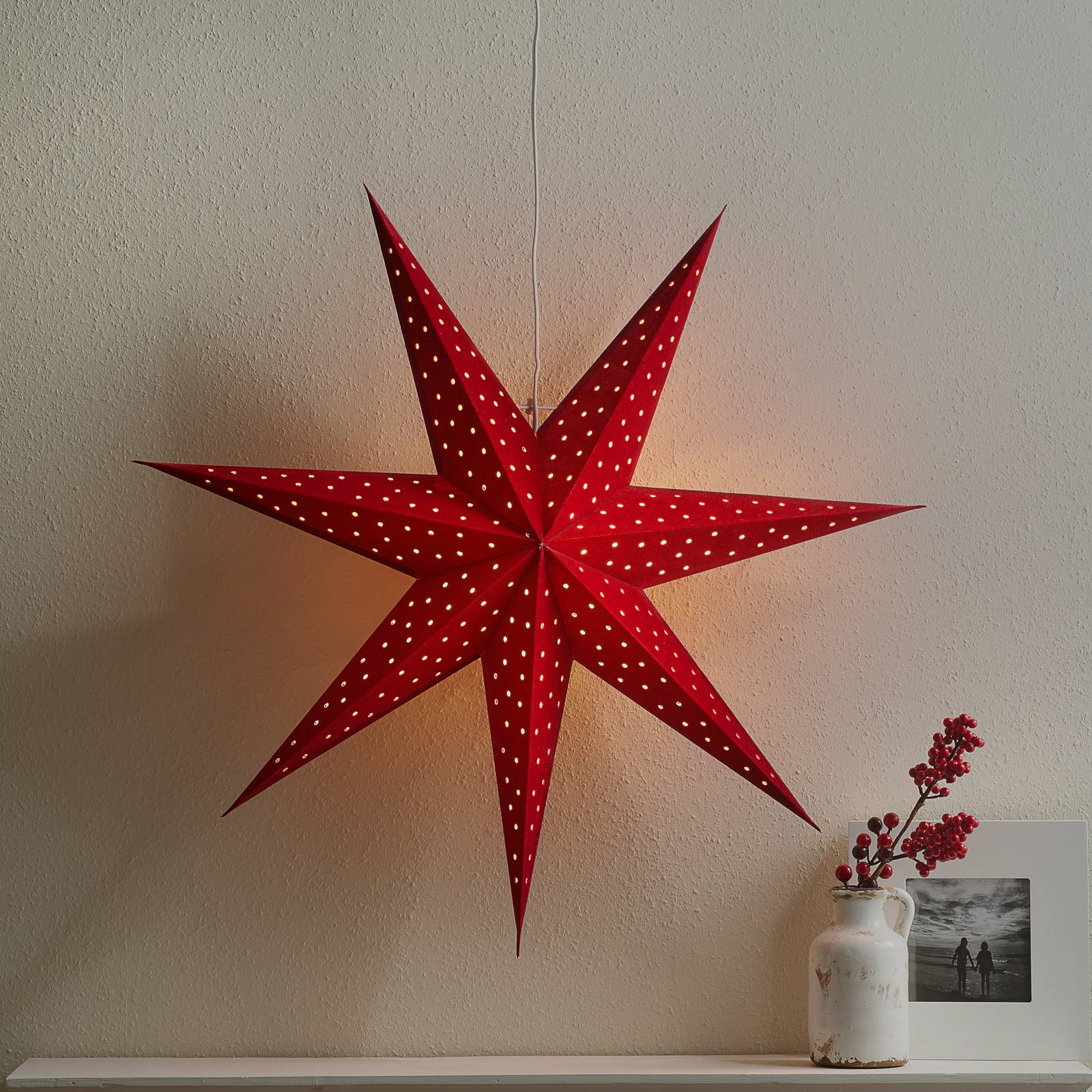 Levně Hvězda Clara na zavěšení, sametový vzhled Ø 75 cm, červená barva