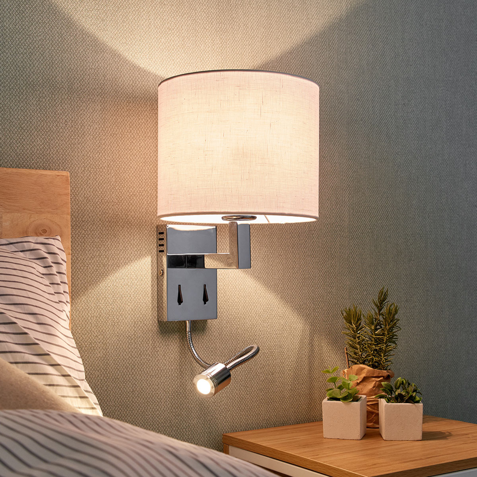Lucande Fabric wall lamp Taron, reading light and switches, for Bedroom, fabric, metal, 60 W, energy efficiency: A++, W: 20 cm, H: 61.5 cm