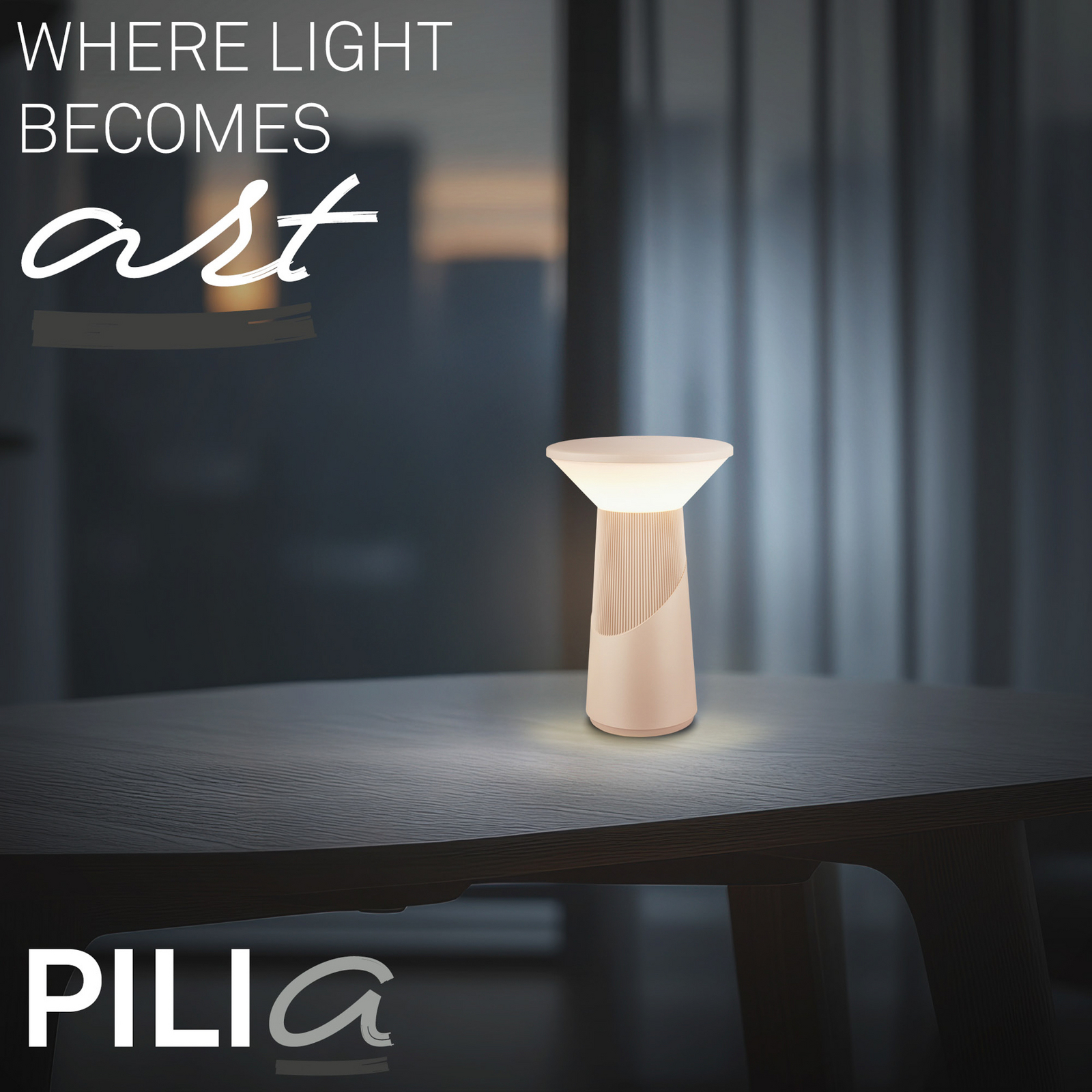 Lampa stołowa LED z akumulatorem Pilia, beżowa, wysokość 24 cm, IP44 Lampa stołowa LED z akumulatorem Pilia, beżowa, wysokość 24 cm, IP44