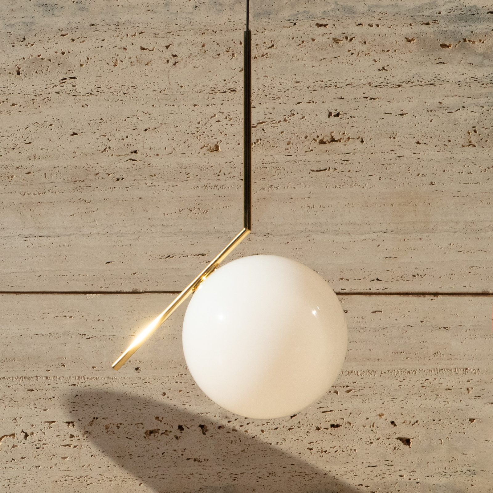 FLOS pendant light IC S3, brass-coloured, glass