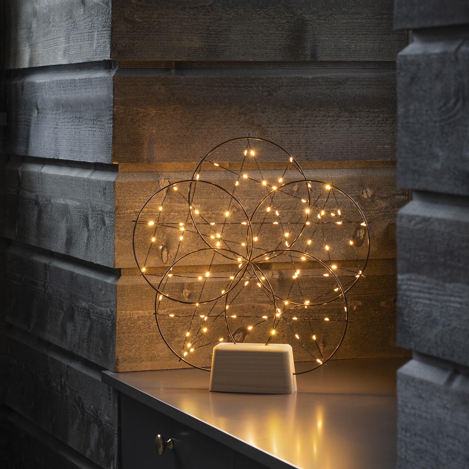 Sandy Voorverkoop Succesvol LED sfeerlamp 5 kleine ringen, met houten voet | Lampen24.be