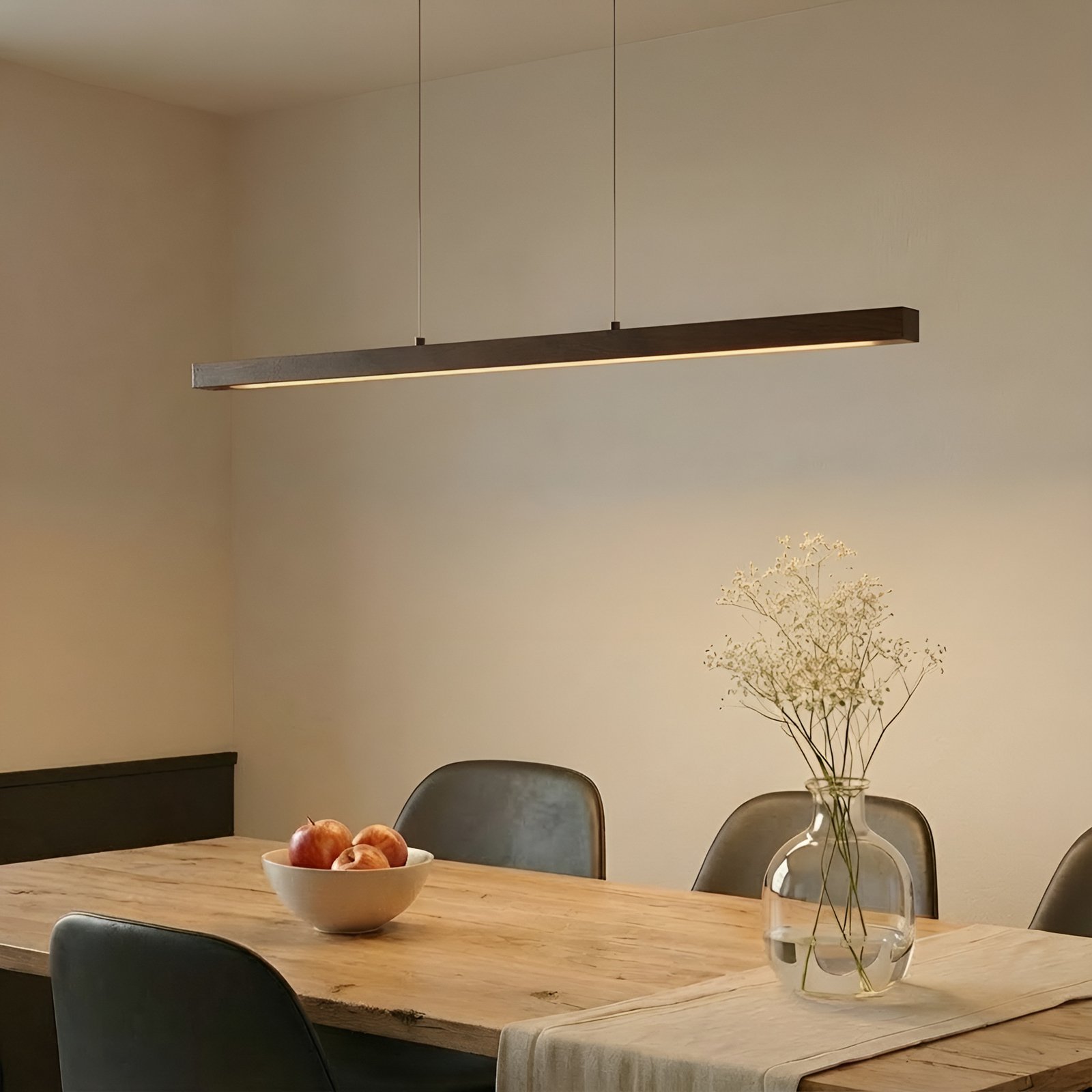 Lucande LED-riippvalgust Nihalo, pähkel, 122 cm, dimmeriga, CCT