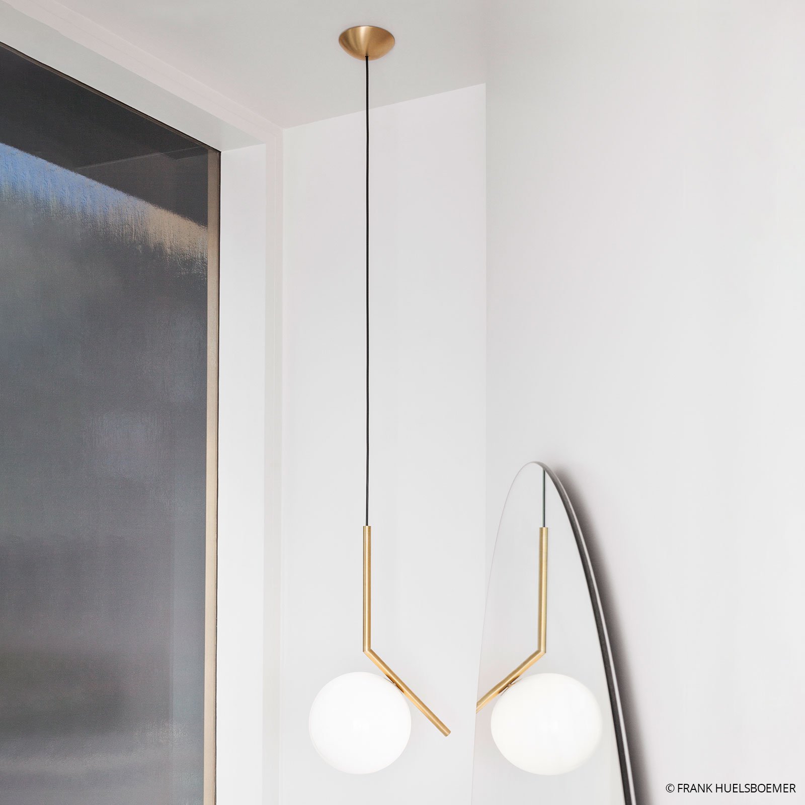 IC S2 Taklampa Mässing - Flos