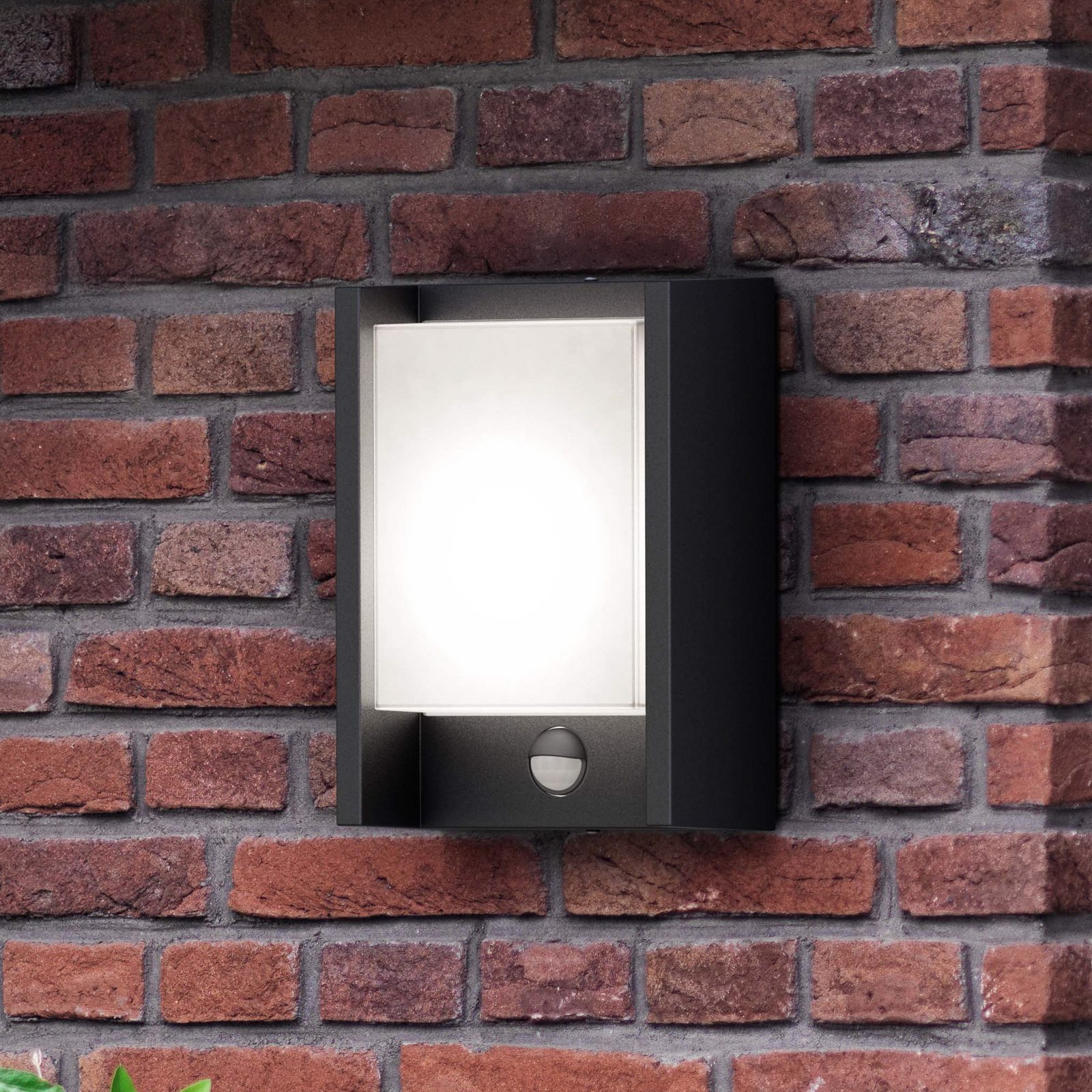 Philips LED стенна лампа Arbour UE, комплект от 2 броя, сензор, 2700 K