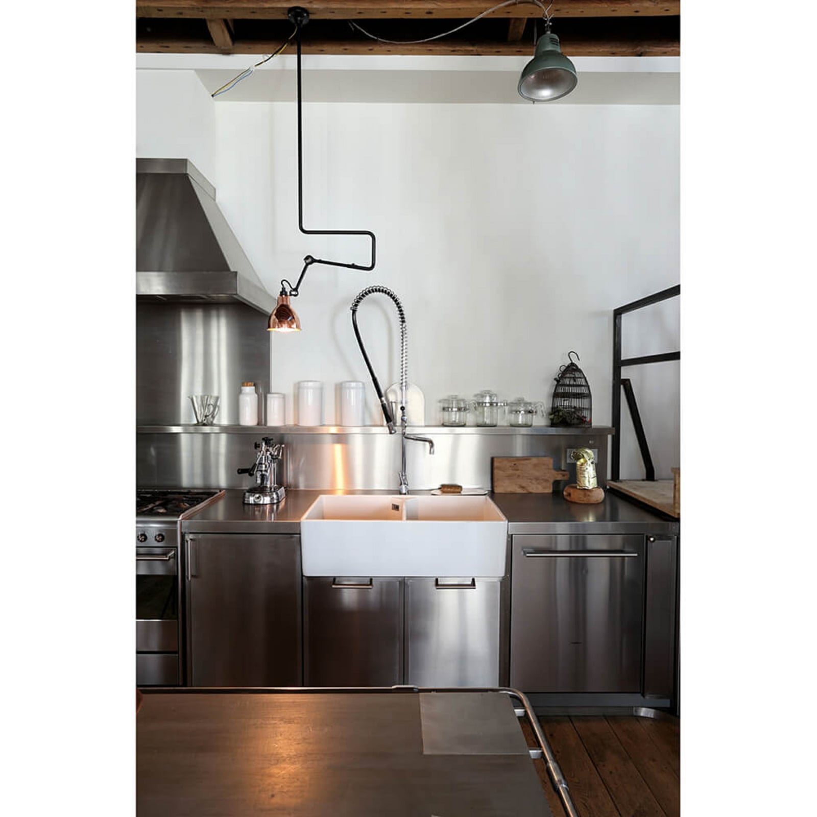 Lampe Gras 312 taklampa, svart/koppar &ndash; DCW - Vardagsrum - Design - Metall