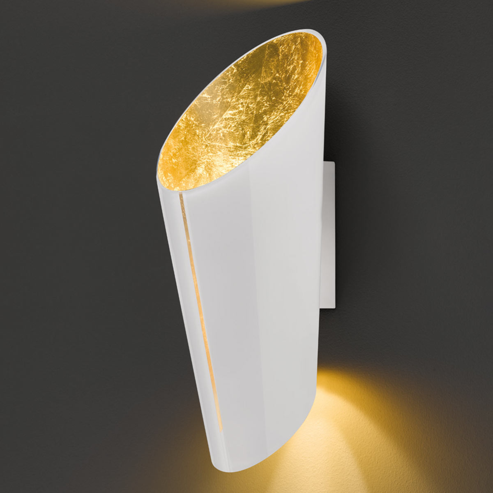Trio Lighting Madeira glass wall lamp, white and gold, for Living / Dining Room, glass, E14, 40 W, energy efficiency: A++, W: 18 cm, H: 45 cm