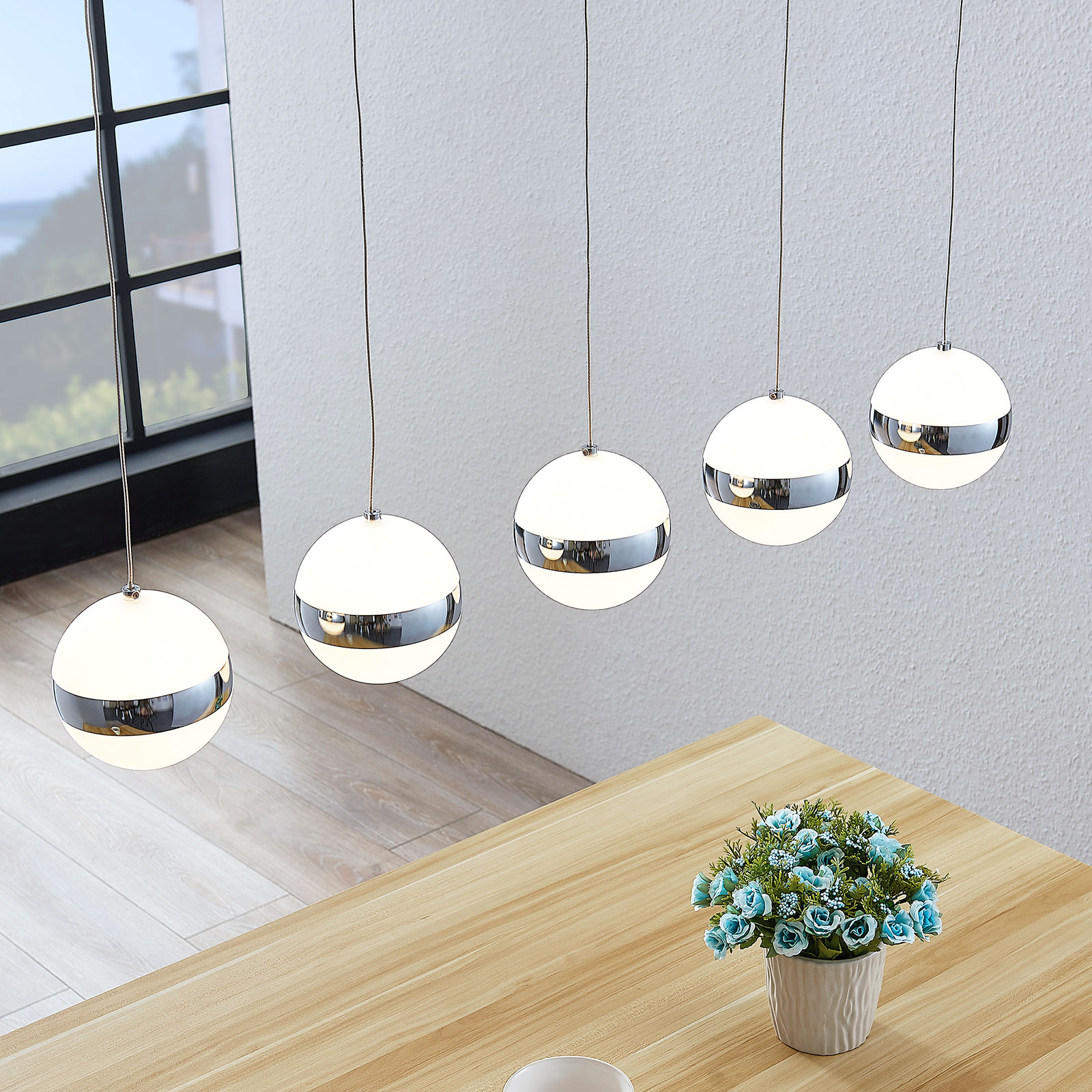Lindby Maryte LED Pendelleuchte, fünfflammig Lindby Maryte LED Pendelleuchte, fünfflammig