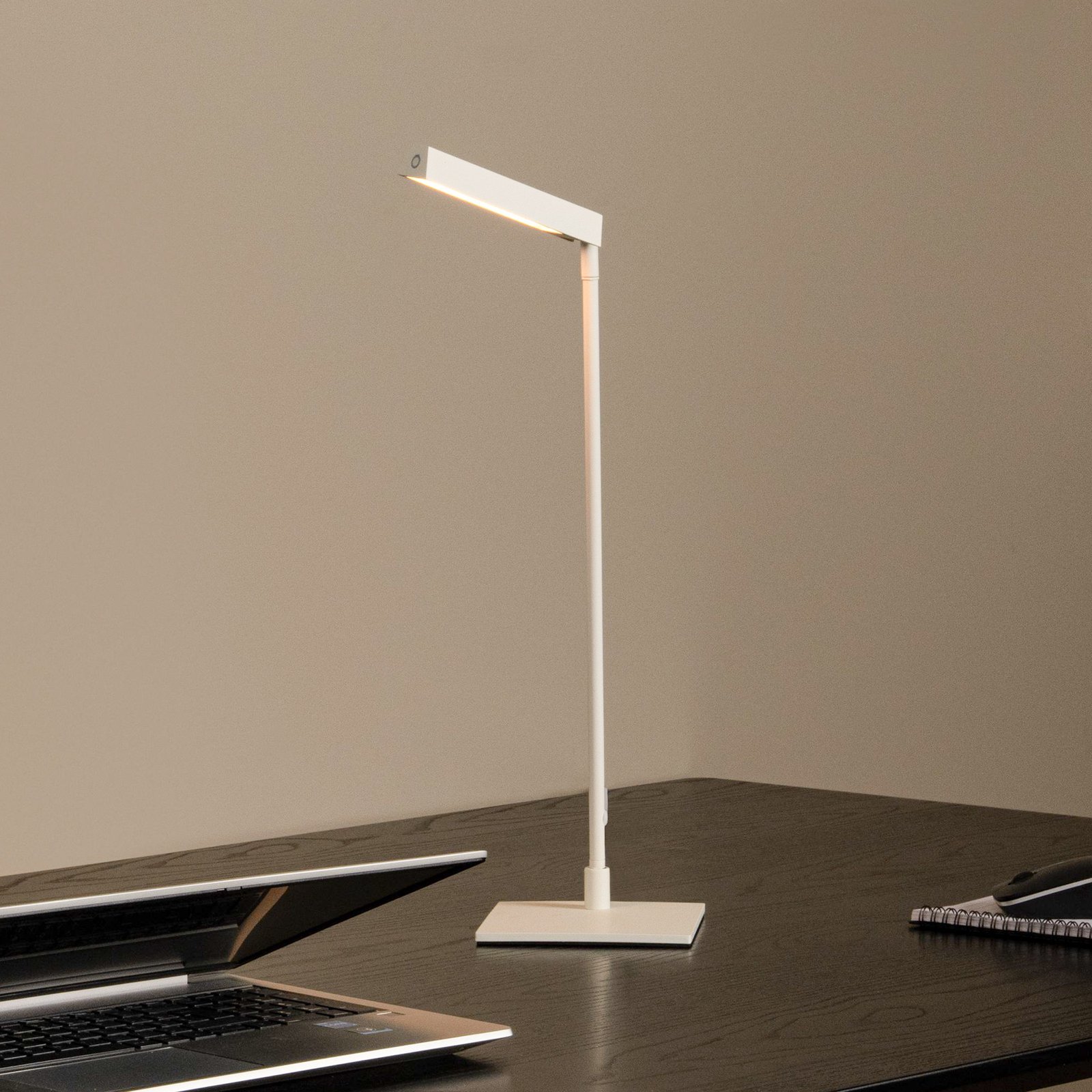 Candeeiro de mesa LED Lavale, branco, regulável, altura 42 cm