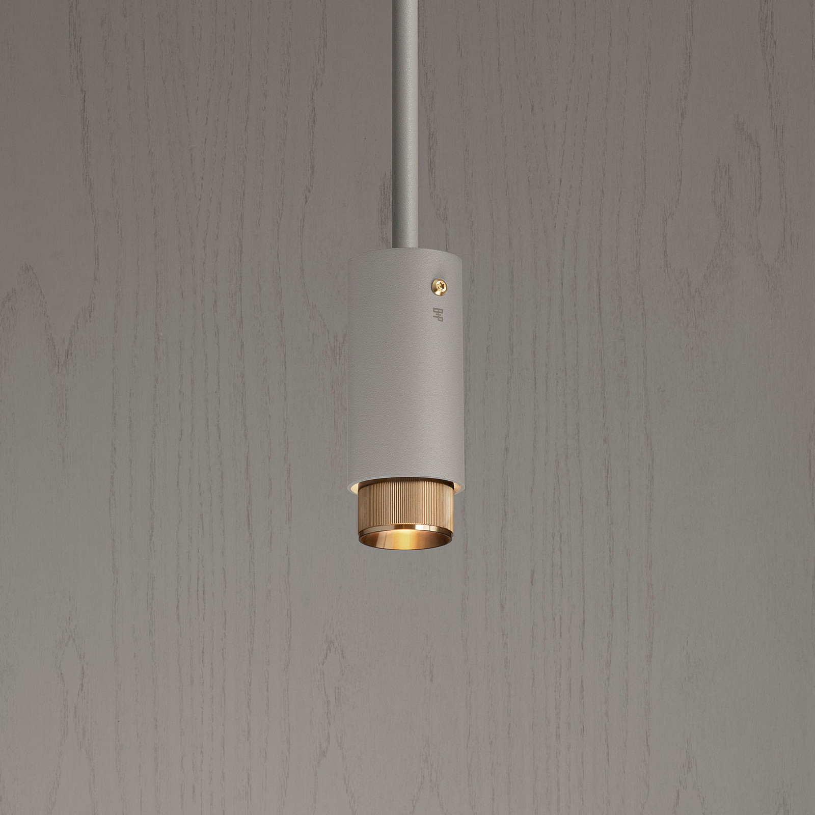 Buster + Punch Exhaust lampă suspendată gri/alamă - Bucătărie - modern - gri piatră alamă - Metal