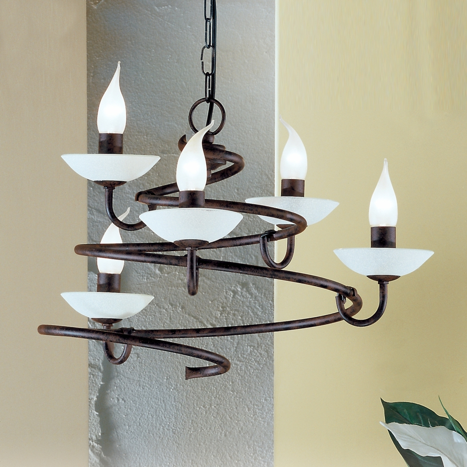 Mauro chandelier with Scavo glass, 5 bulb Mauro chandelier with Scavo glass, 5 bulb