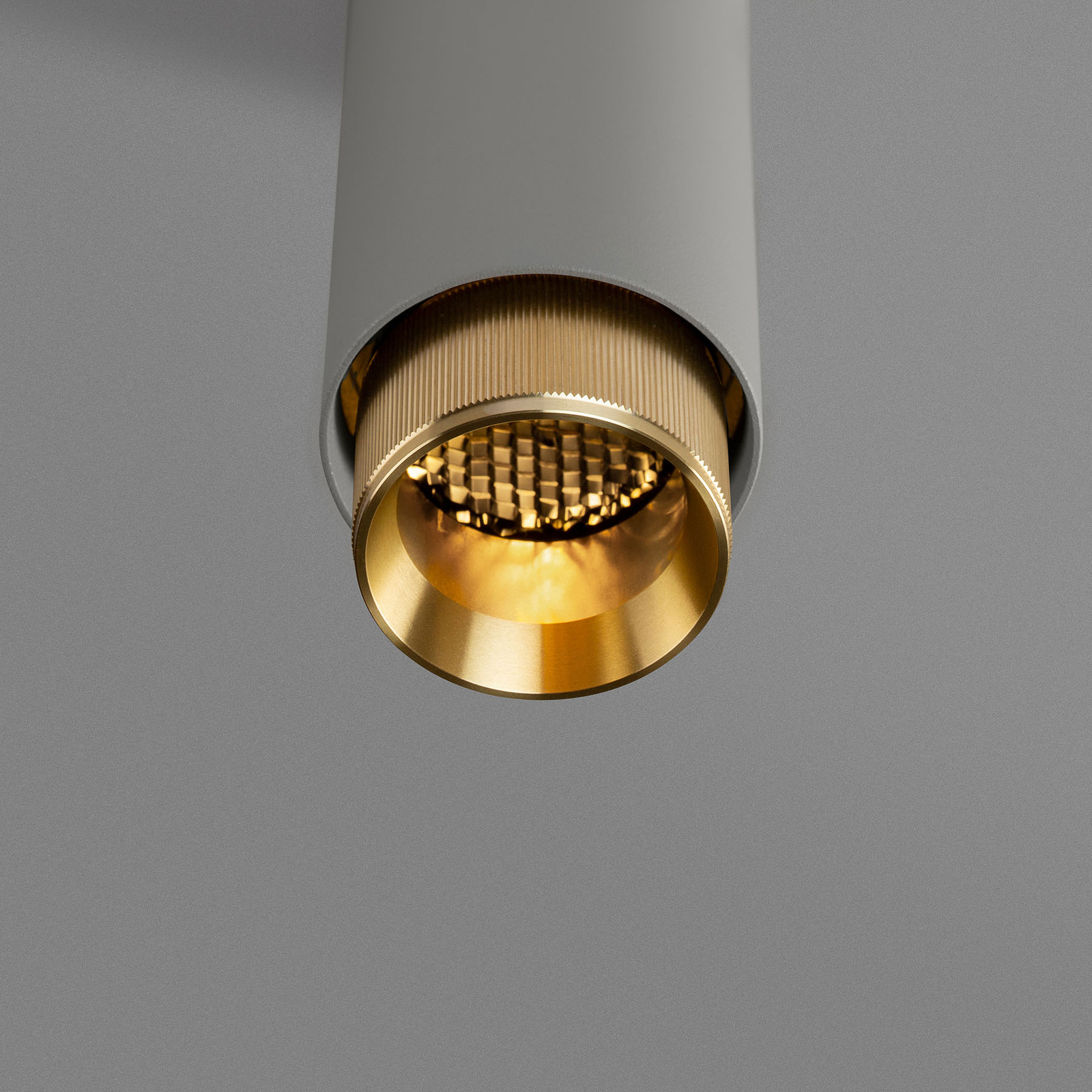 Buster + Punch Exhaust hanging light grey/brass