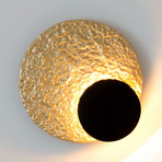 Infinity LED wall light in gold, Ø 26 cm