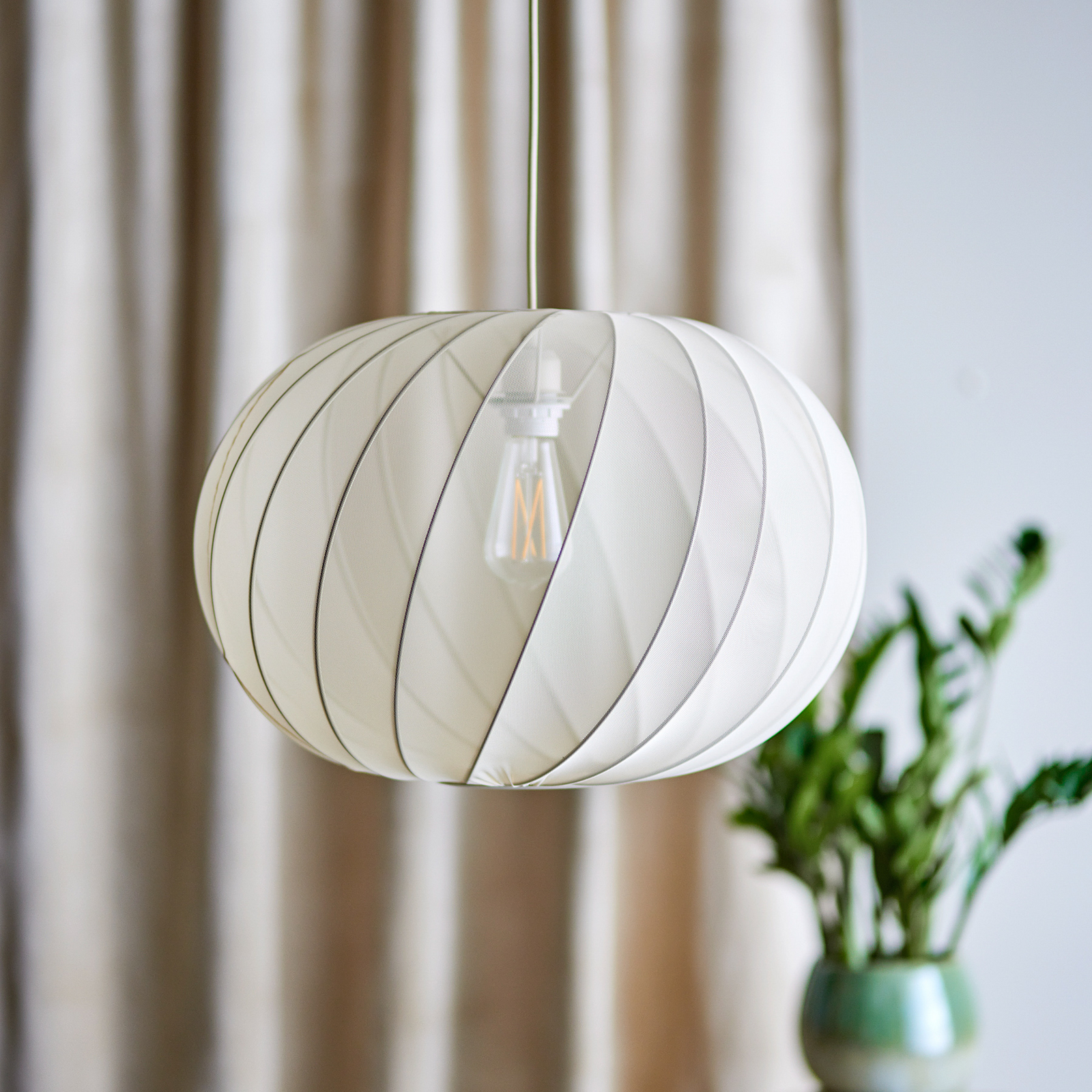 Lampada a sospensione Piola, color crema, poliestere, Ø 50 cm - Bloomingville