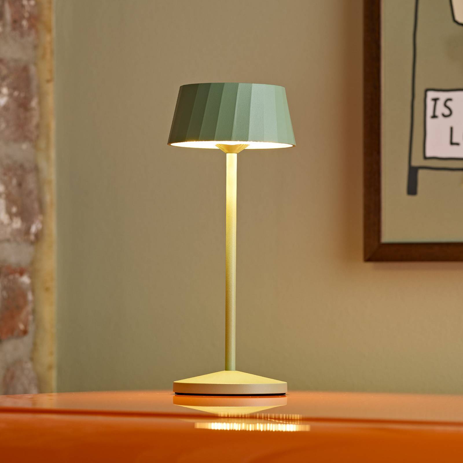 LED-Akku-Tischlampe Facetta, grün, Höhe 22 cm, Metall, CCT günstig online kaufen