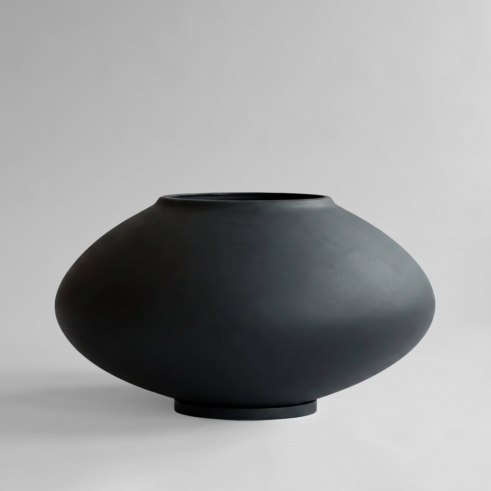 Sunao Pflanzentopf dunkelgrün Ø80cm Keramik - 101 Copenhagen Sunao Pflanzentopf dunkelgrün Ø80cm Keramik - 101 Copenhagen