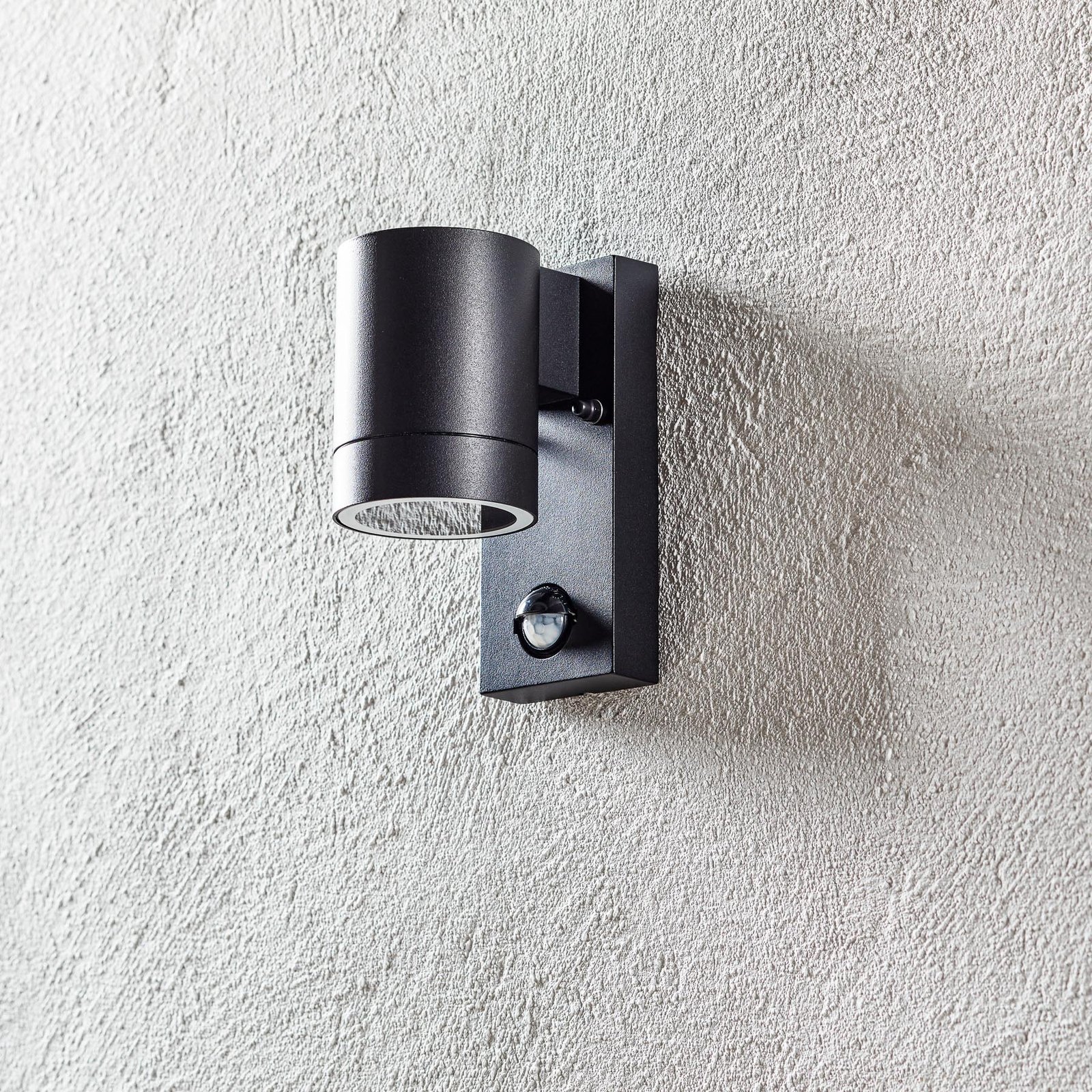 Tin Seinävalaisin w/Sensor Black - Nordlux