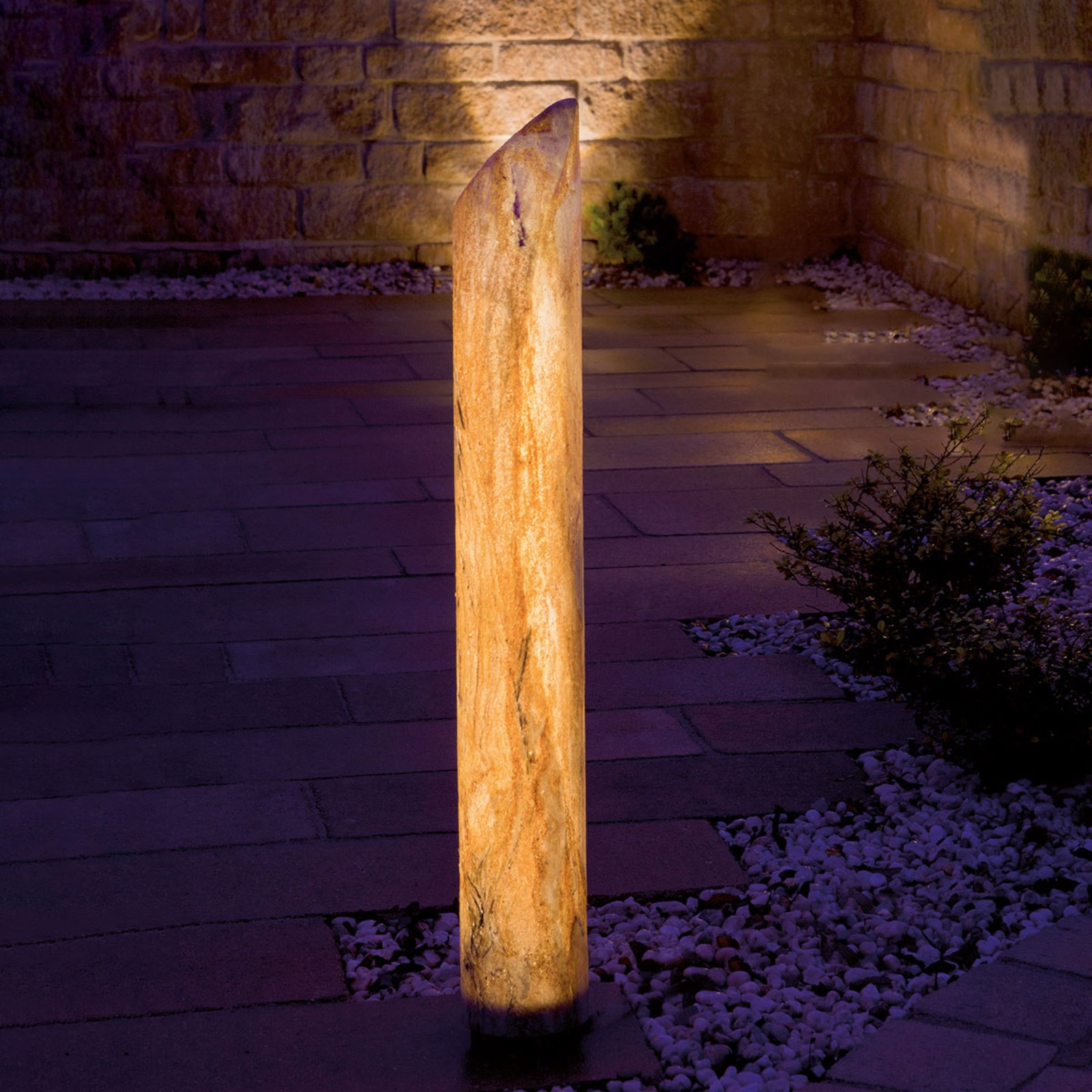 Luminous Sahara LED column with sandstone finish