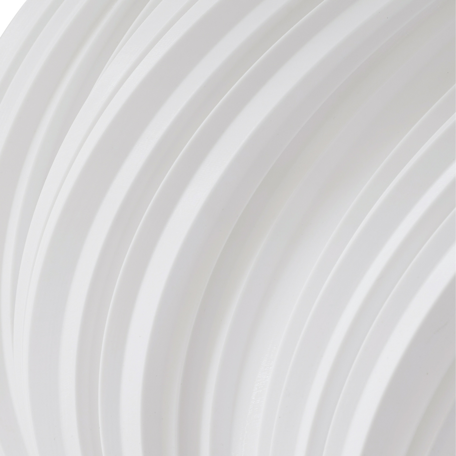 Lindby plafondlamp Nuvia, hoogte 32 cm, wit, gedraaid