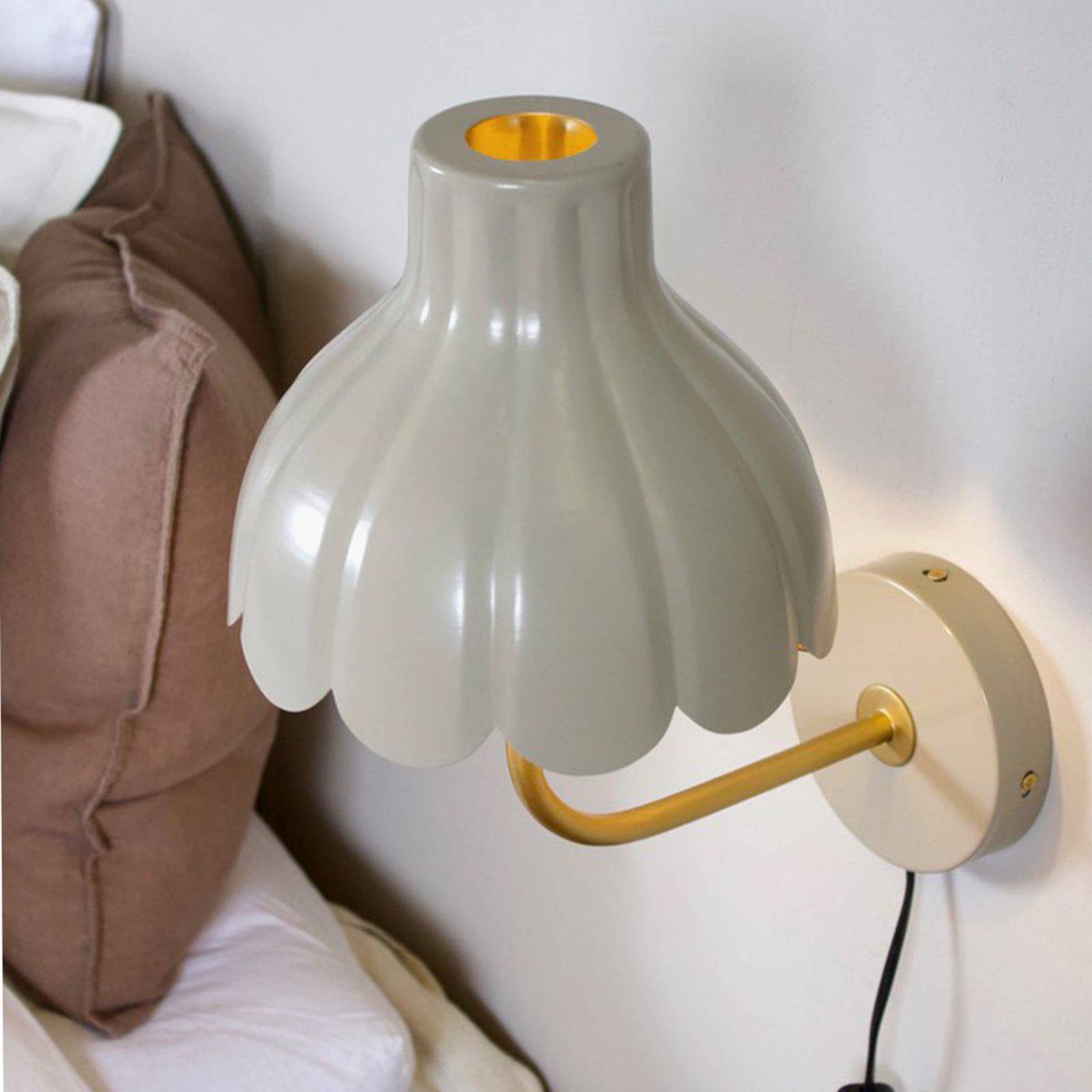 PR Home Lampa ścienna Wells, beżowo-złota, 21 cm, metal