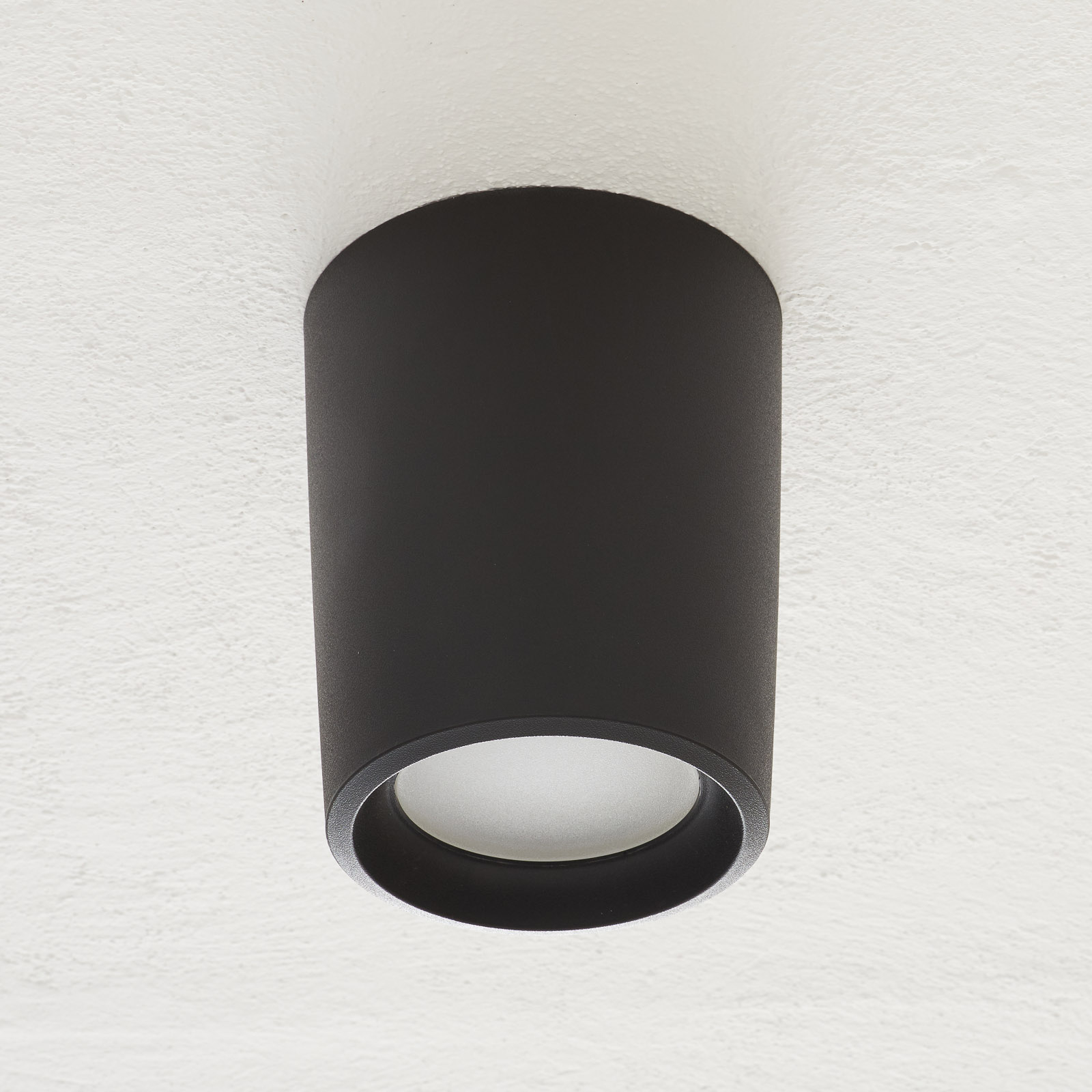 Surface-mounted downlight Livia Ø18cm 15W 3,000K