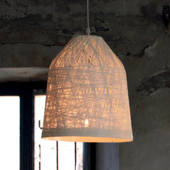 Biała designerska lampa wisząca Black Out, 35 cm