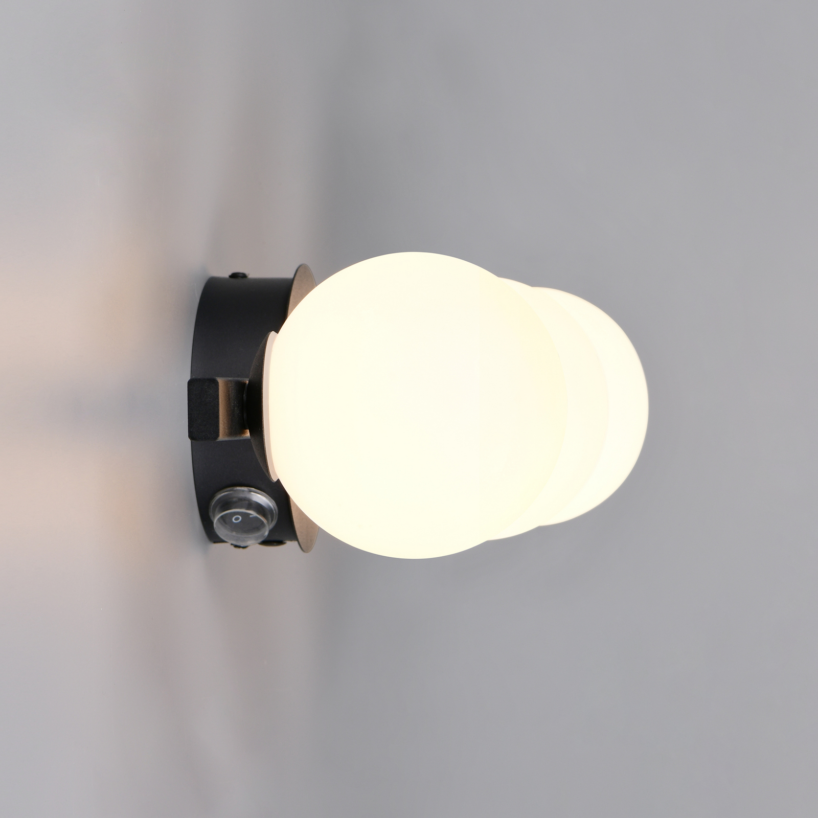 Seinavalgusti Alfio, 50 cm, must metall/klaas, IP44, 3-lambiline Seinavalgusti Alfio, 50 cm, must metall/klaas, IP44, 3-lambiline