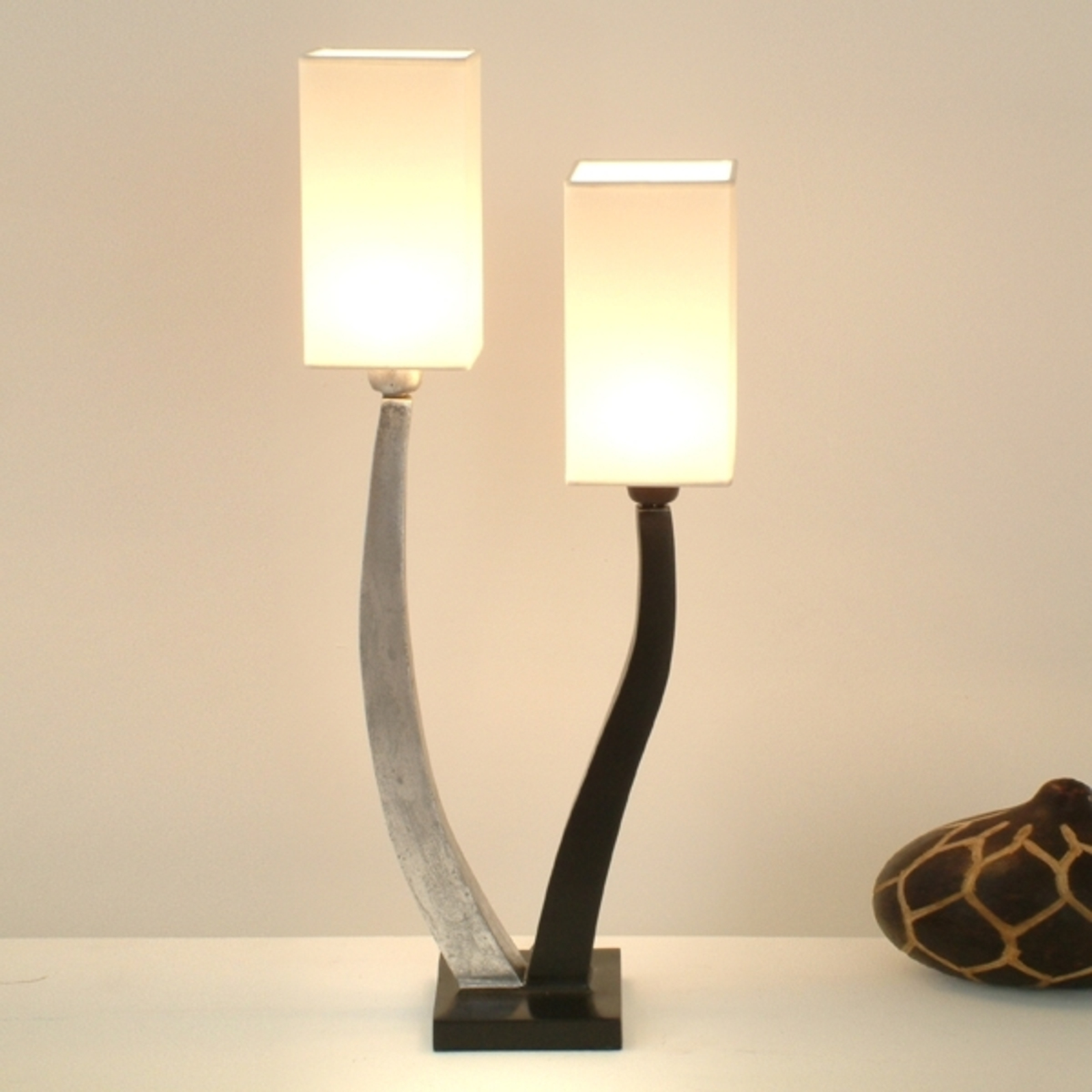 Elegant bordlampe QUADRANGOLARE - sølv med to lys