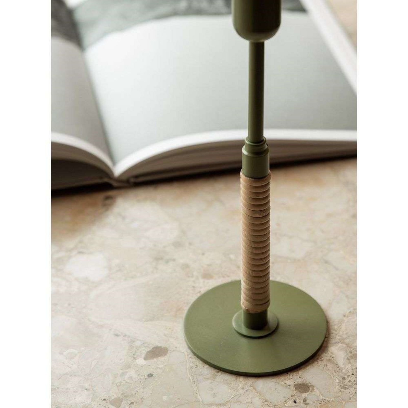 Duca Candle Holder Olive Green - Audo Copenhagen