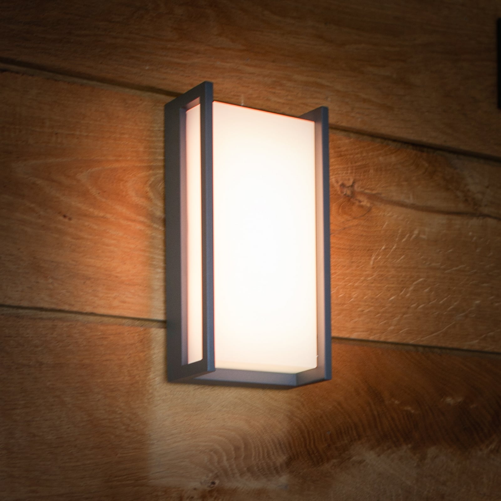 Έξυπνος εξωτερικός φωτιστικός τοίχου LED QUBO, σκούρο γκρι 22 cm IP54 RGB CCT