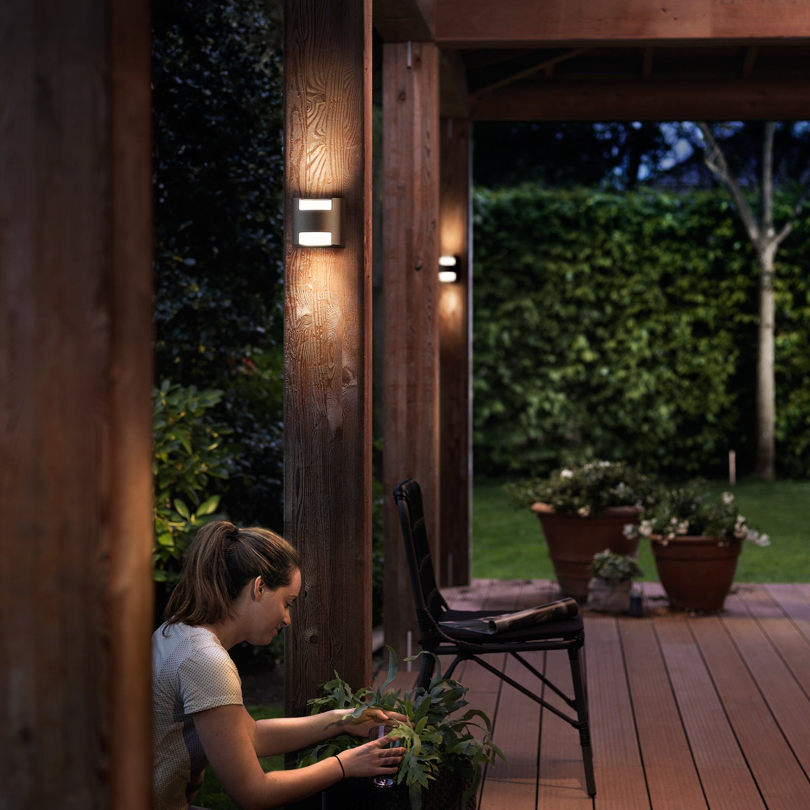 Philips Grass LED-Außenwandleuchte anthrazit