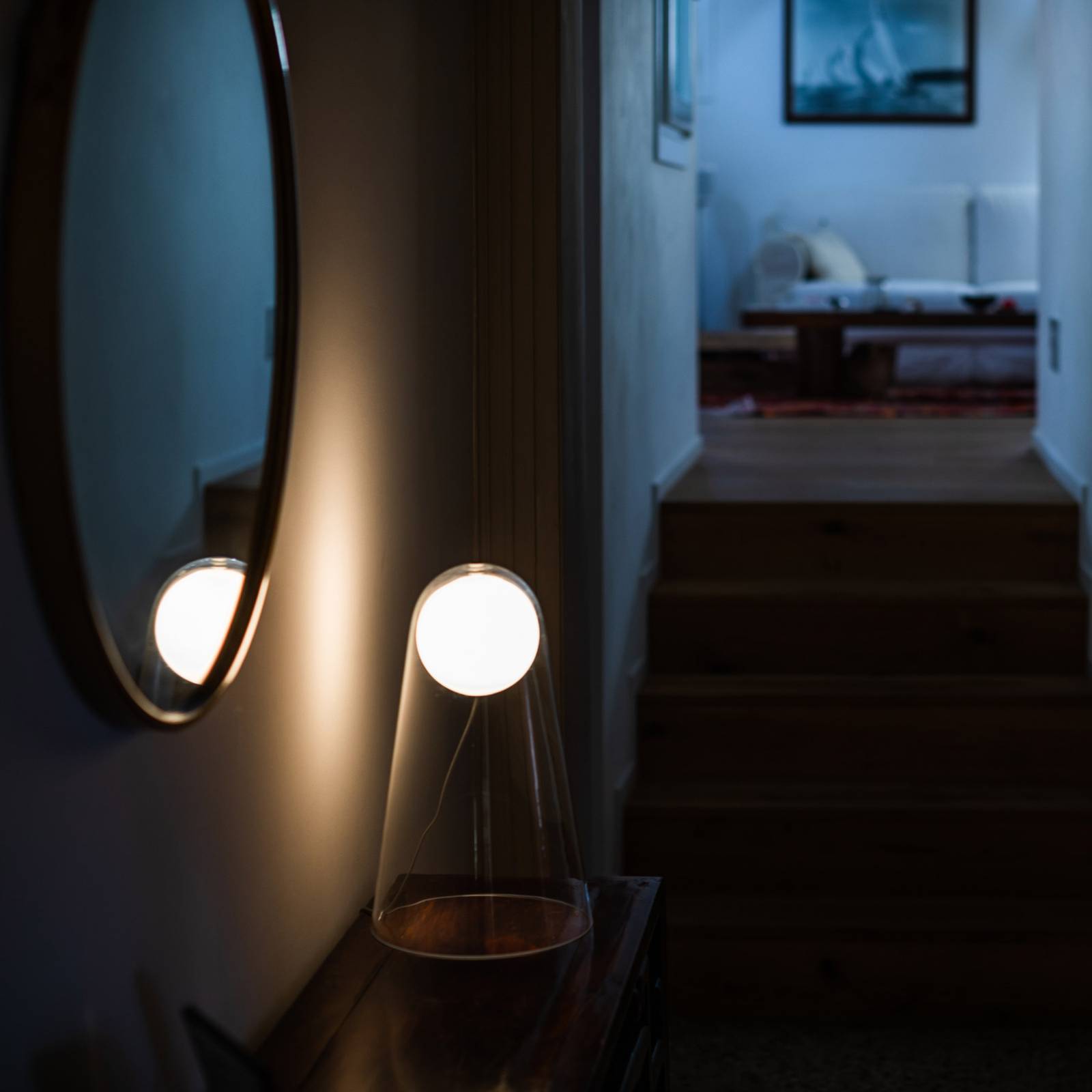Foscarini Satellight szklana lampa stołowa LED