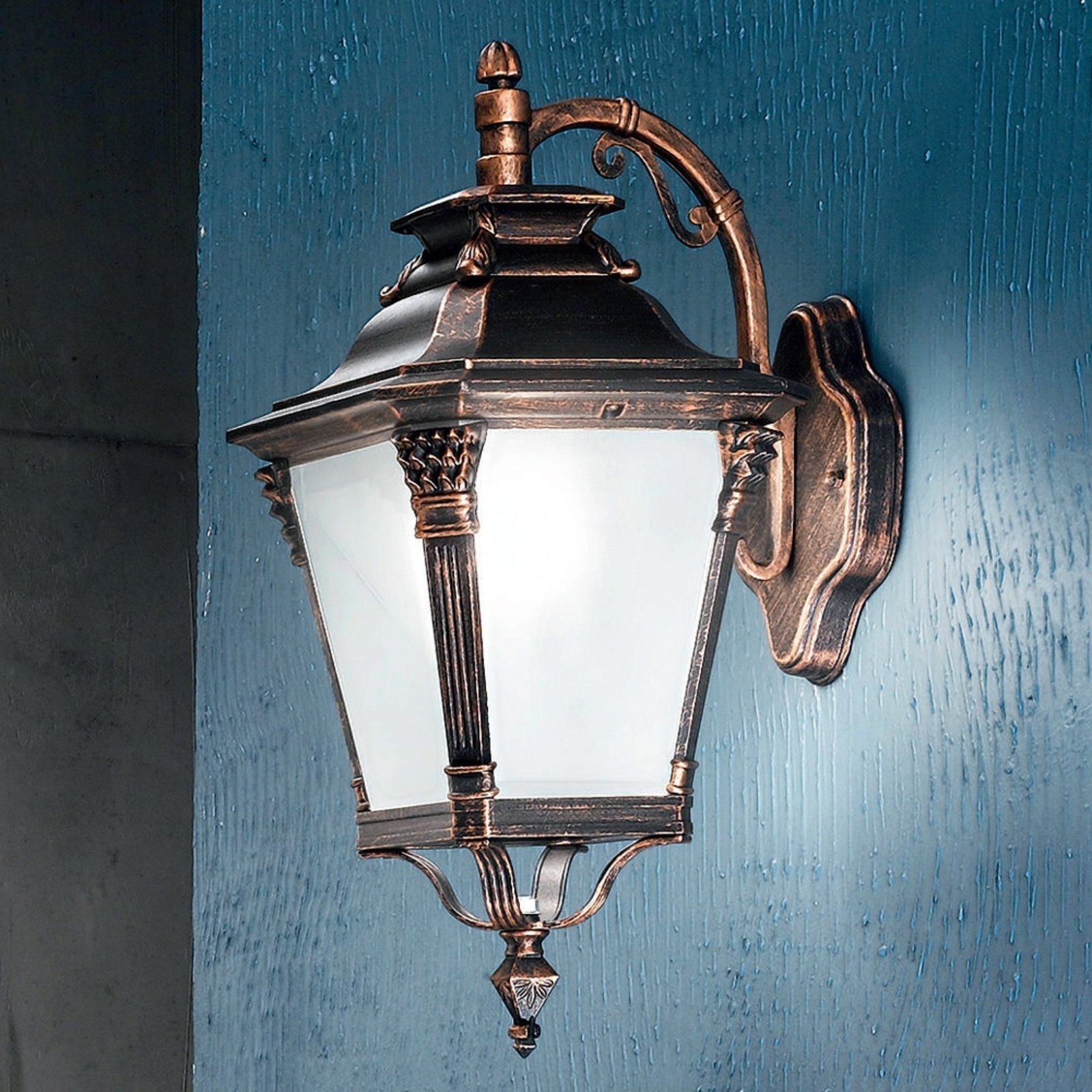 Aiko outdoor wall light, antique finish, pendant