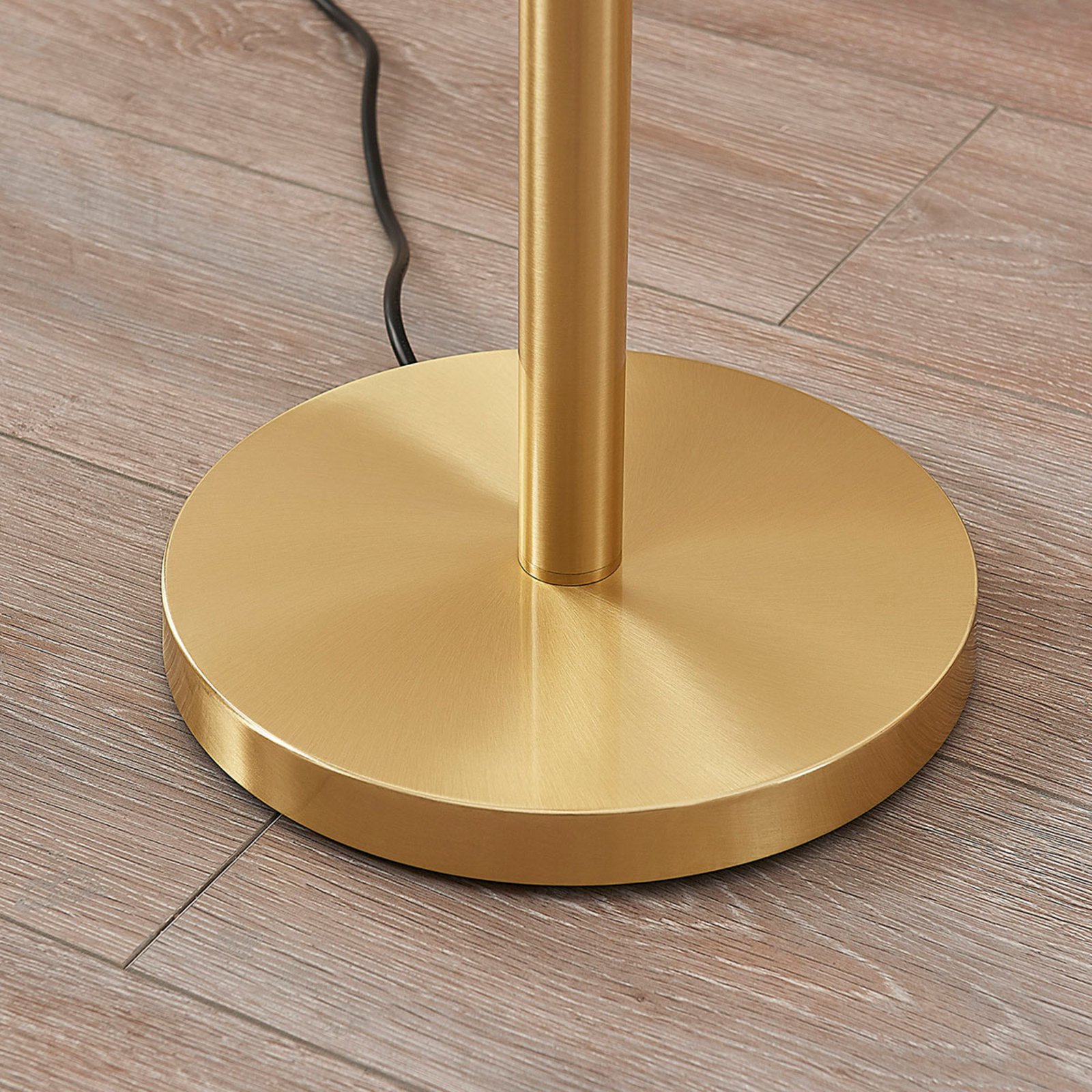 Ignacia Floor Lamp Brass/Opal - Lindby