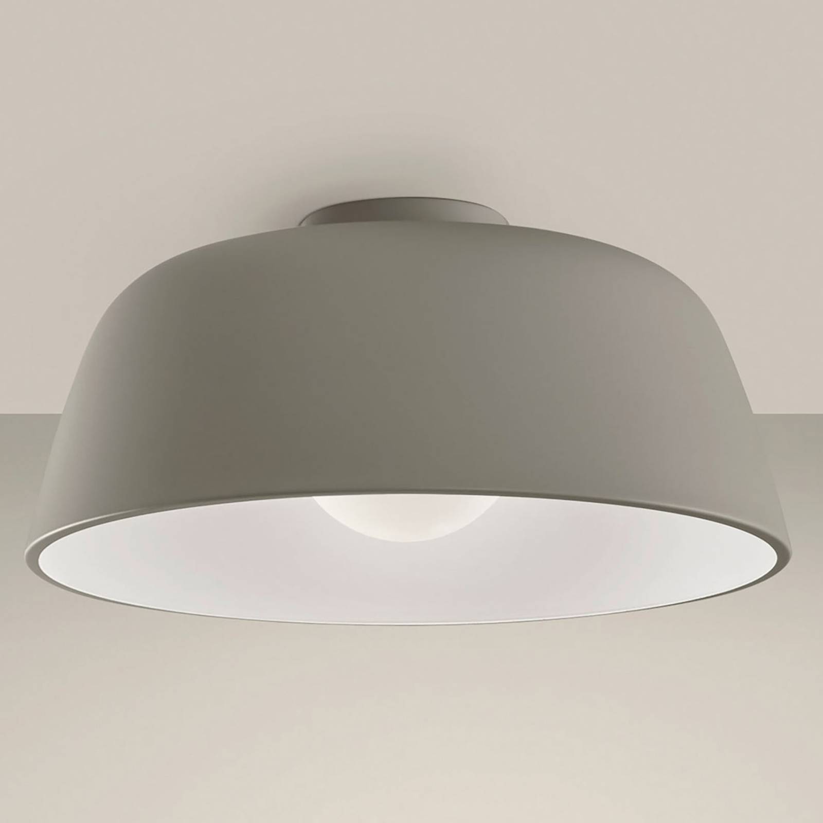 E-shop LEDS-C4 Miso stropné svietidlo Ø 43,3 cm kamenná sivá