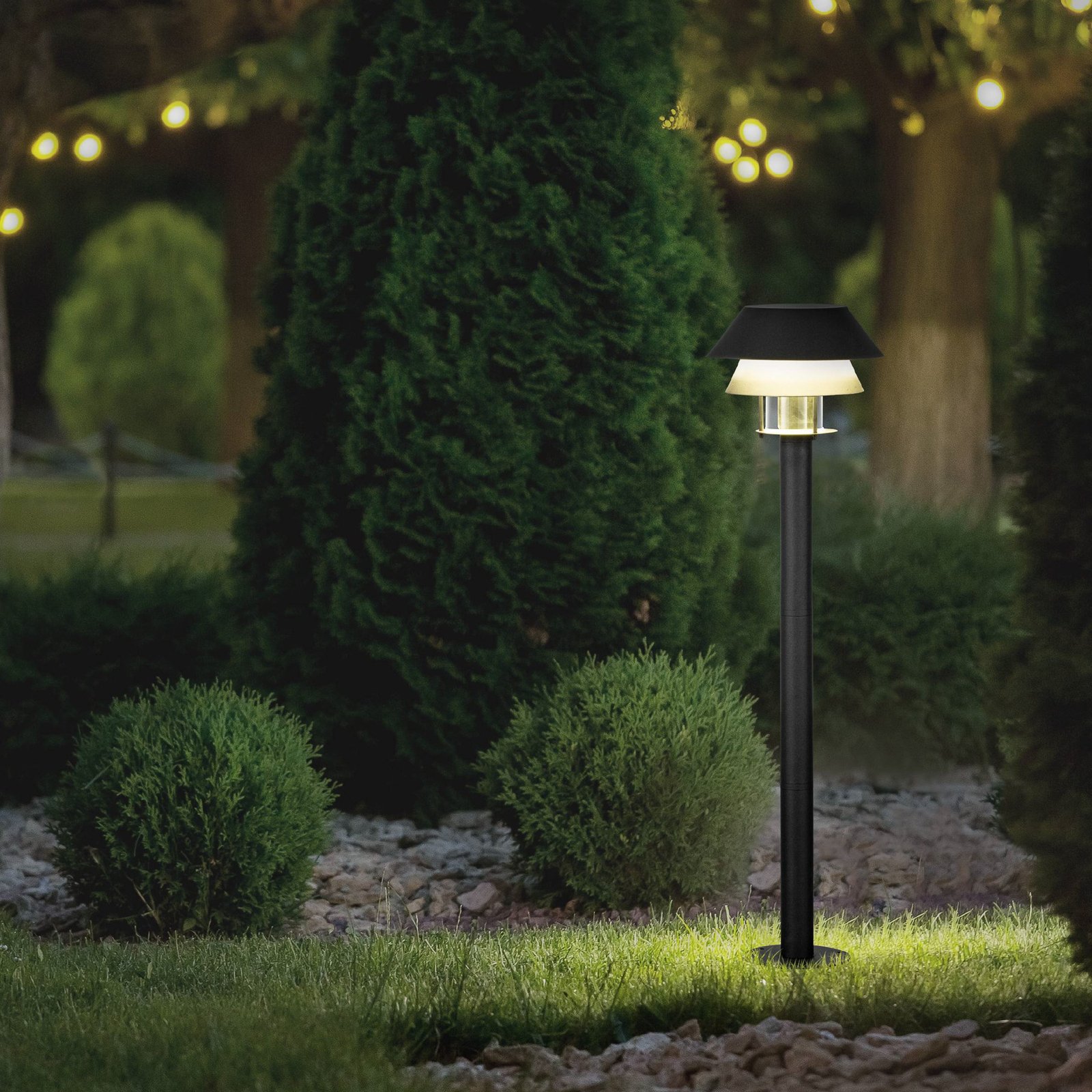Chiappera path light with a double lampshade