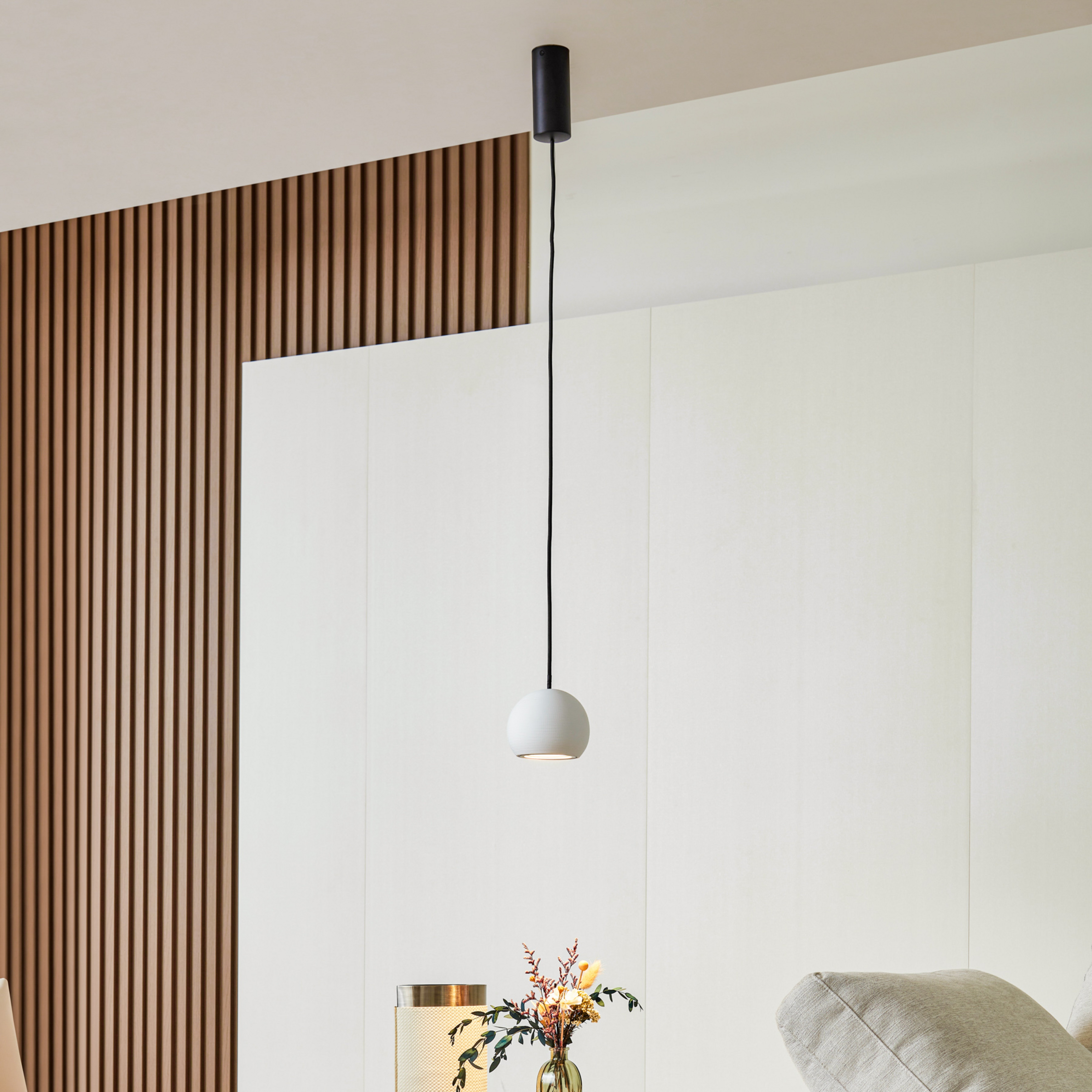 Lampa wisząca Lucande LED Darkorin, biała, okrągła, gips, Ø 12 cm