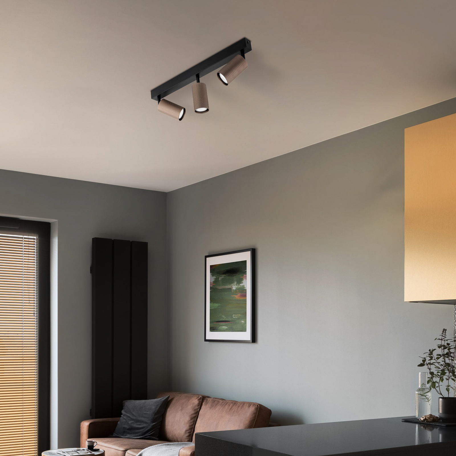 Spot pour plafond Tune, à 3 lampes, marron, métal, longueur 66 cm Spot pour plafond Tune, à 3 lampes, marron, métal, longueur 66 cm