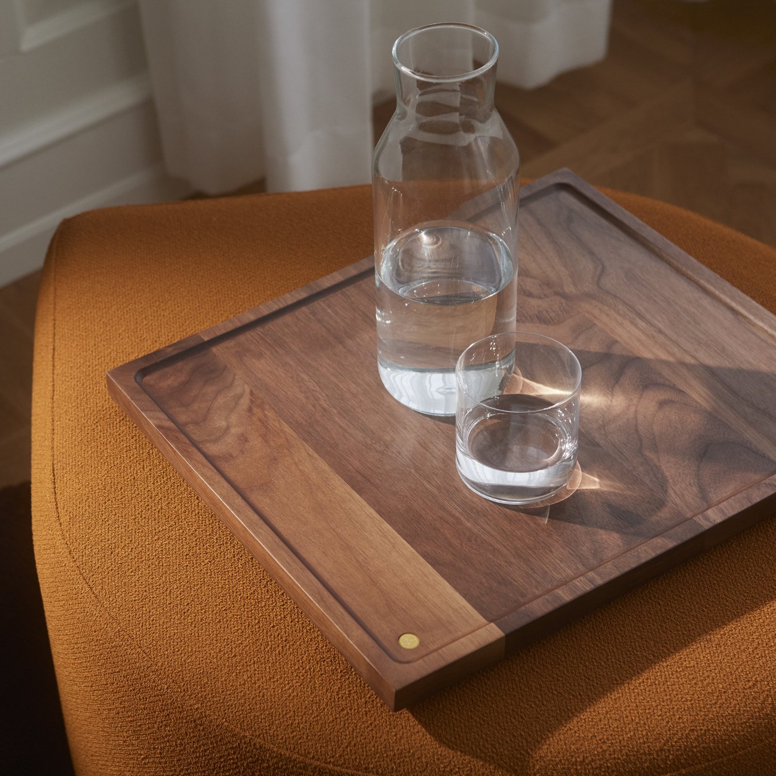 Sessio Tablett Square Walnut/Gold - AYTM