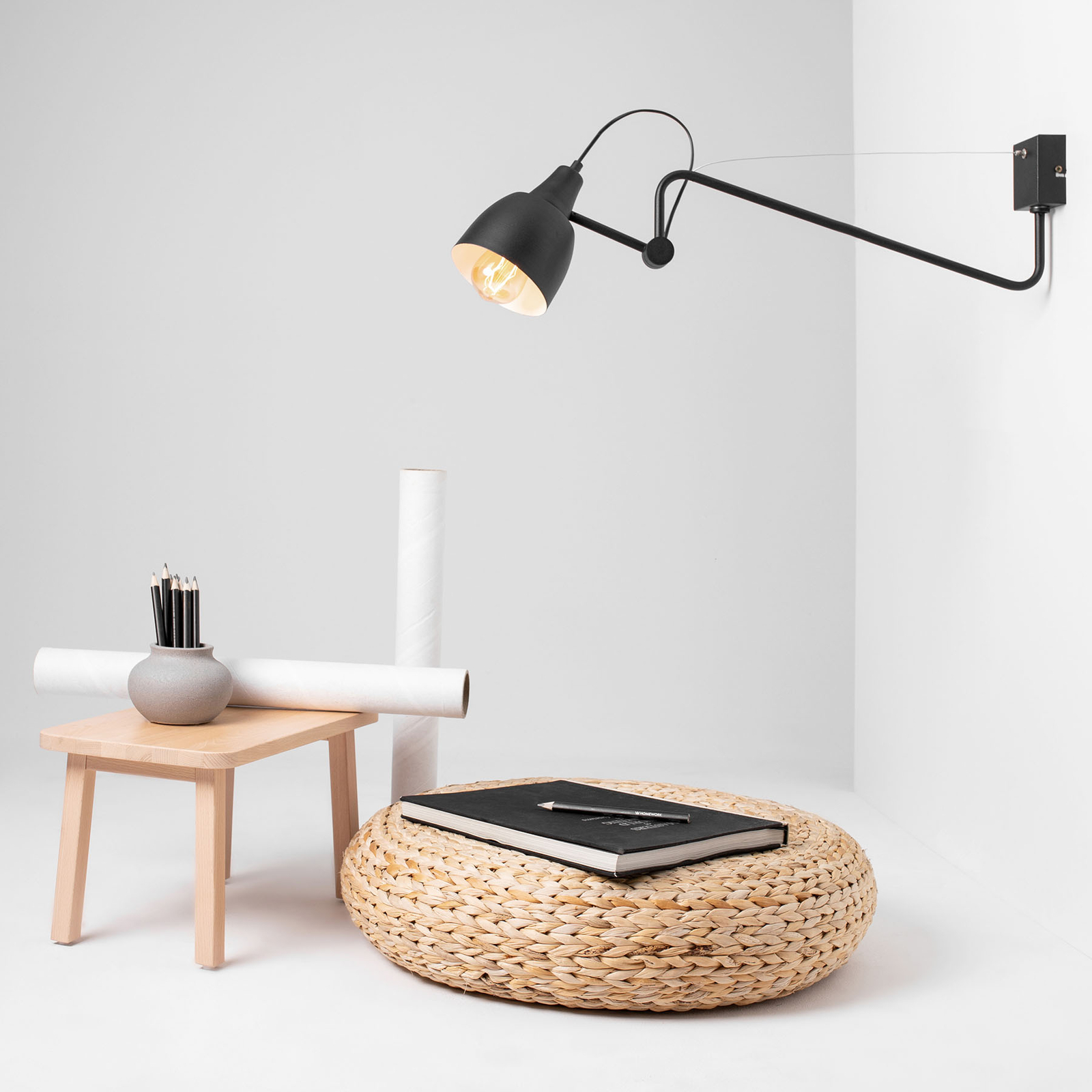 Wandlamp 1031 met dwarsarm, zwart