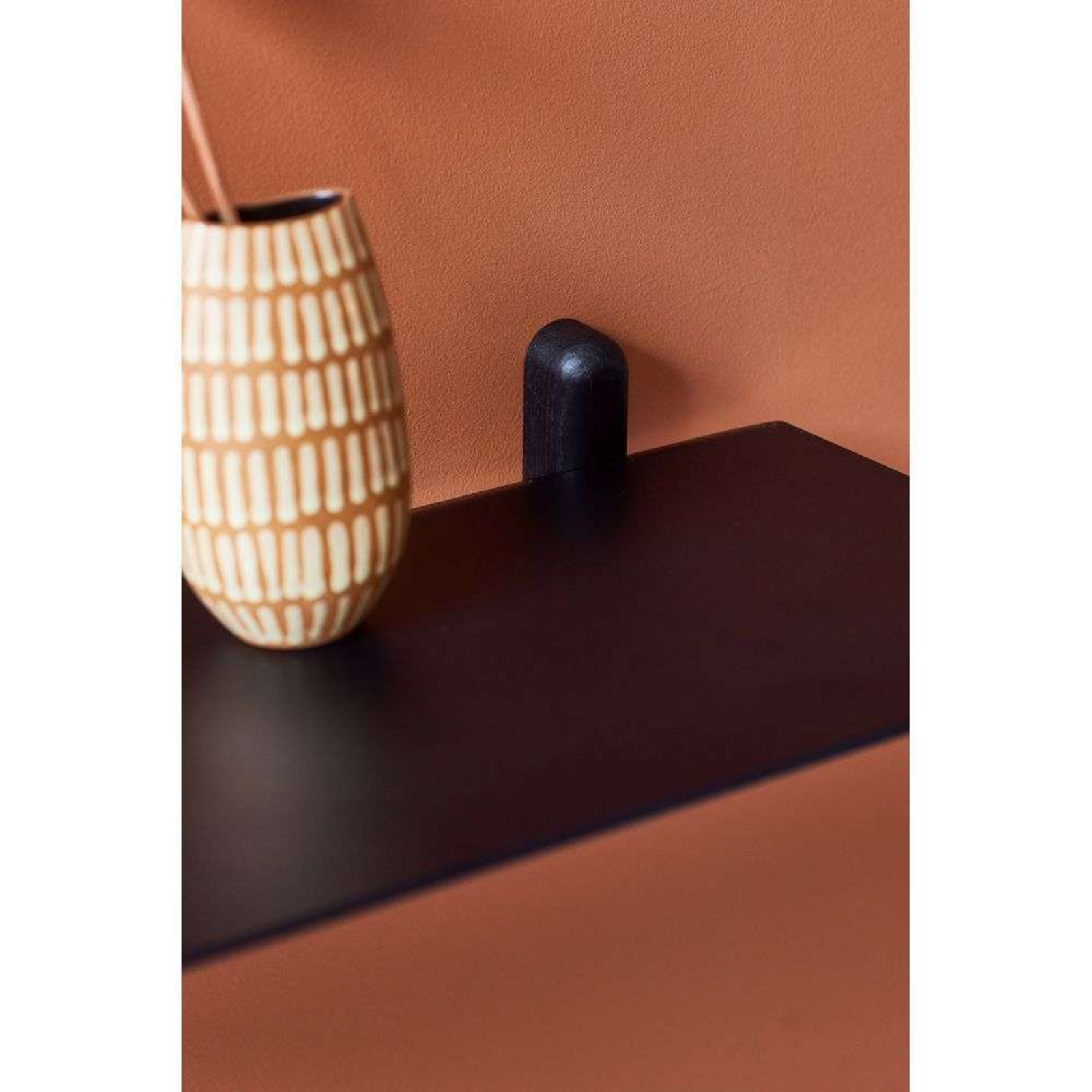 Nivo Shelf Large G Negru Frasin/Negru - GEJST