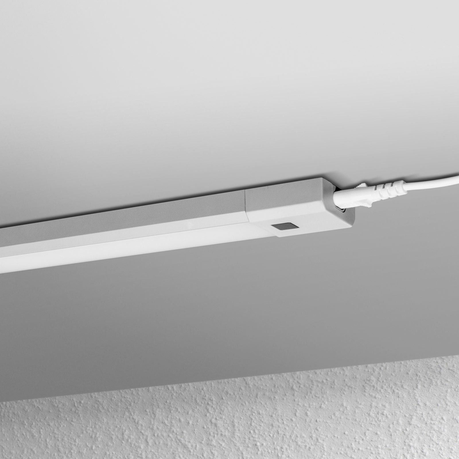 LEDVANCE Linear Slim RGBW candeeiro de mesa 50cm