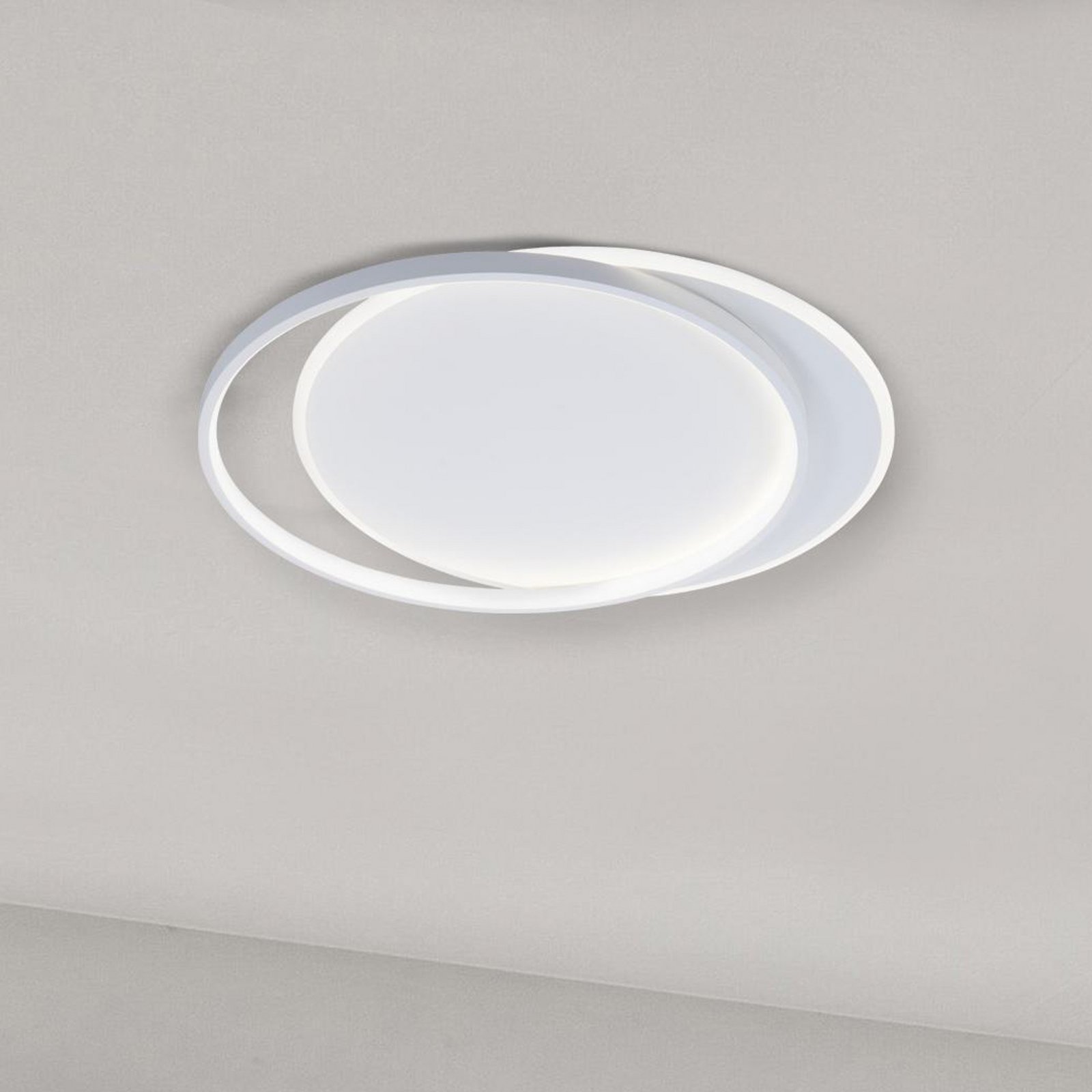 LED ceiling lamp Evelyn, white, length 55 cm, metal